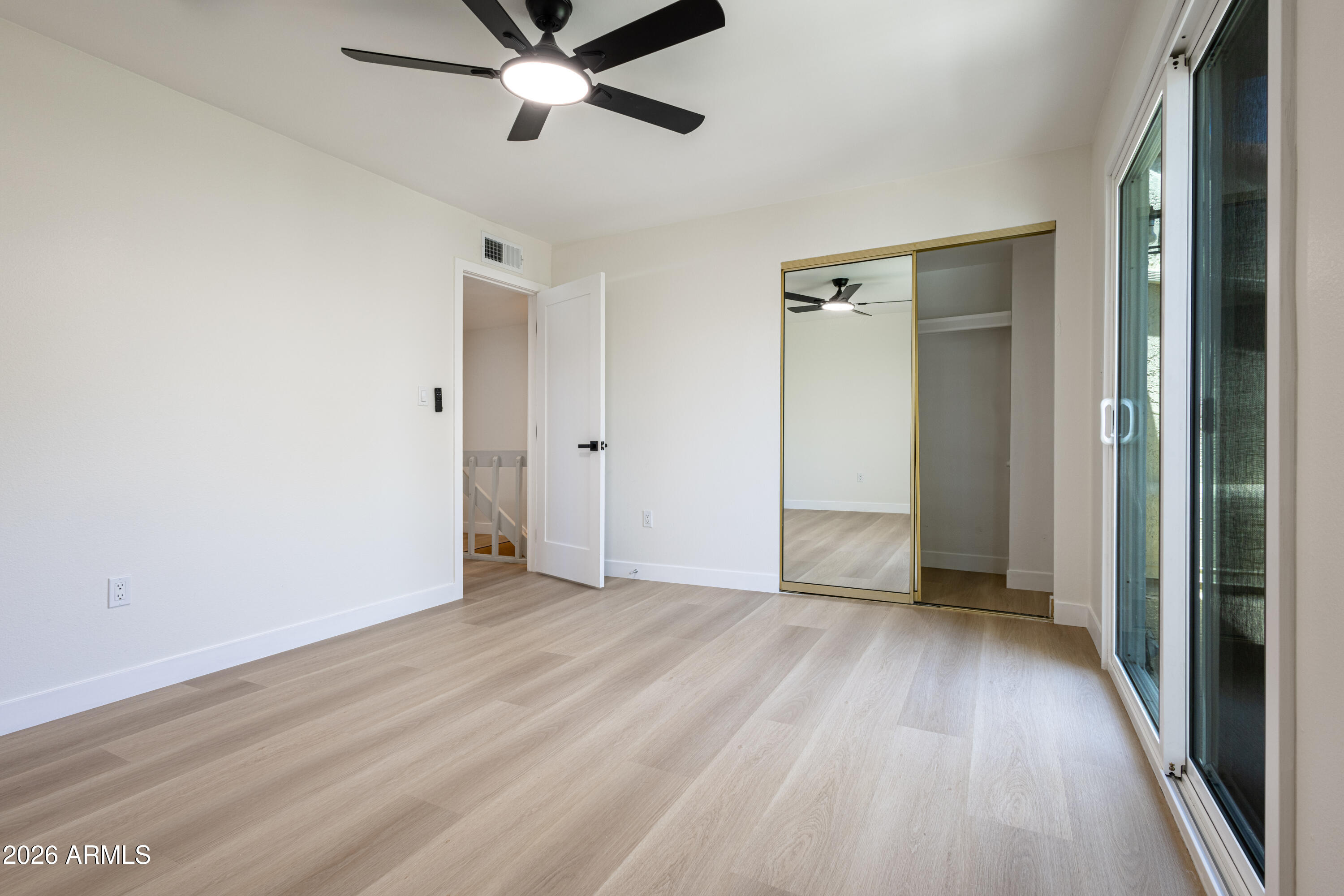 AVENIDA SIETE - Residential