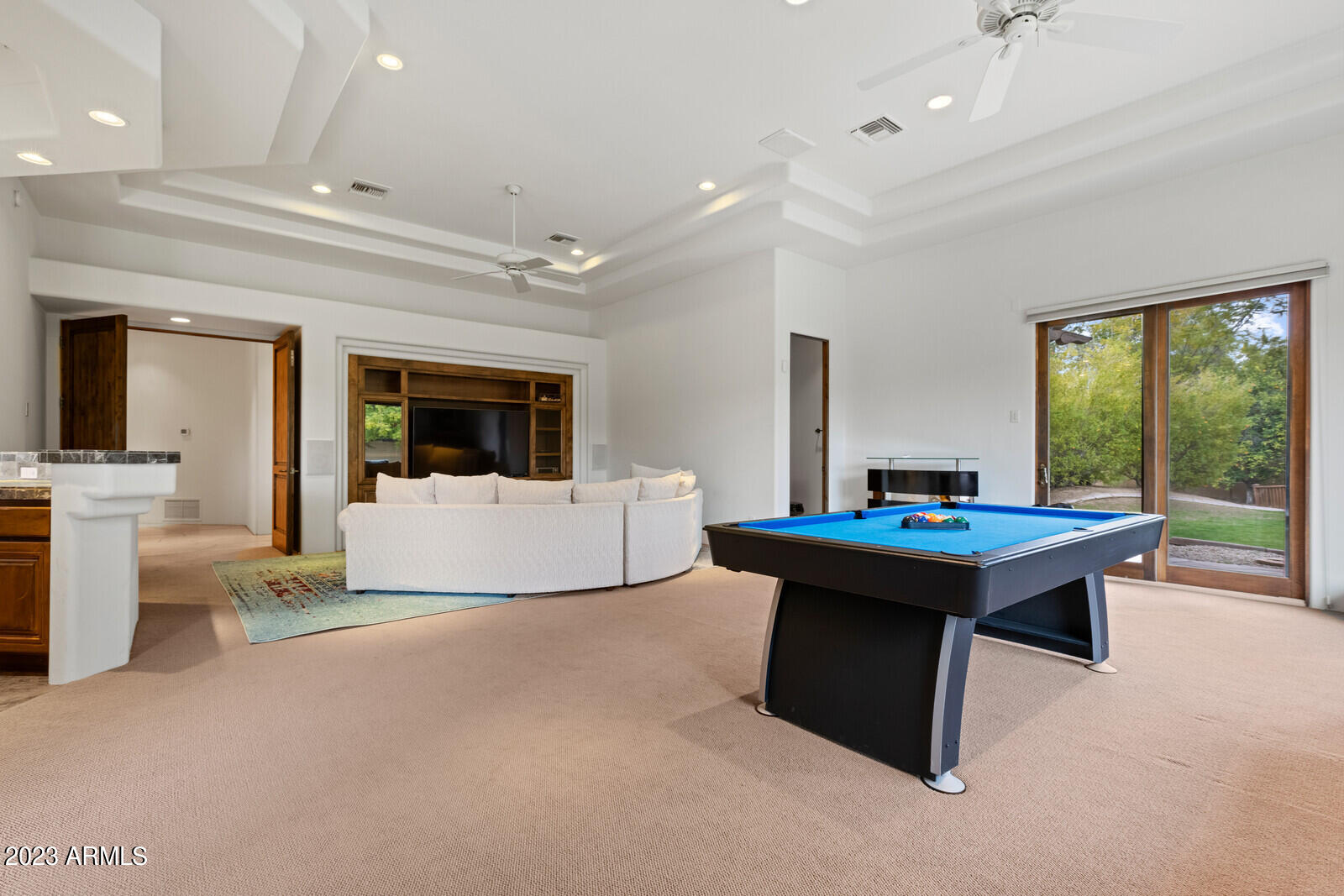 HIDDEN PARADISE - Residential