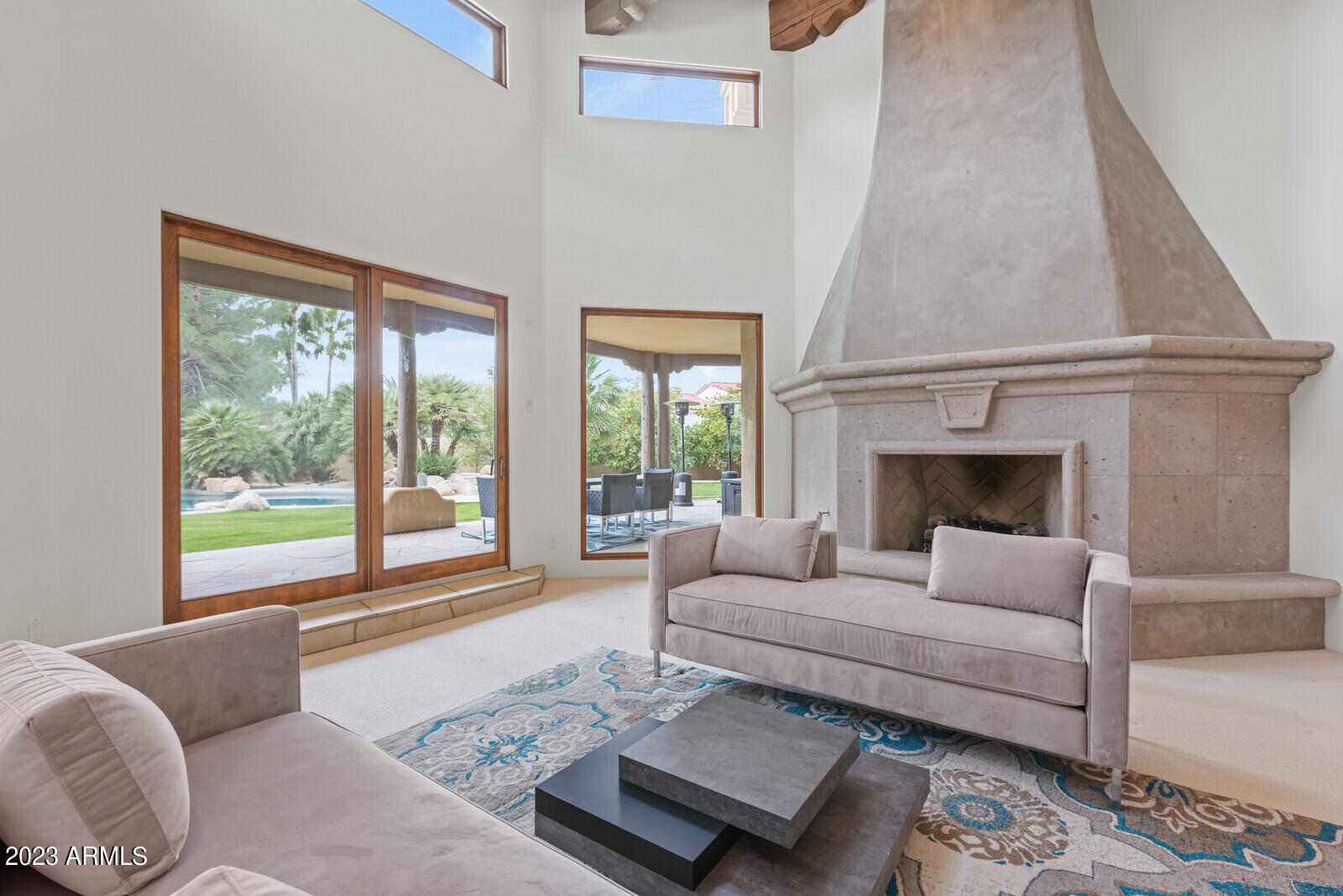HIDDEN PARADISE - Residential