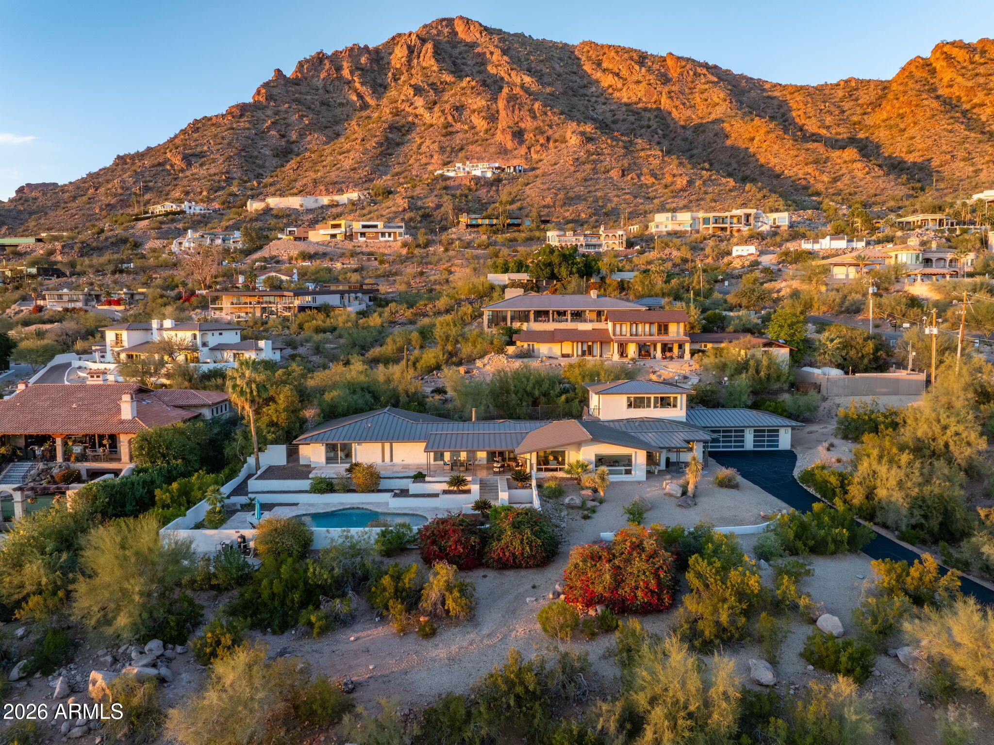 HIGHLANDS - Residential