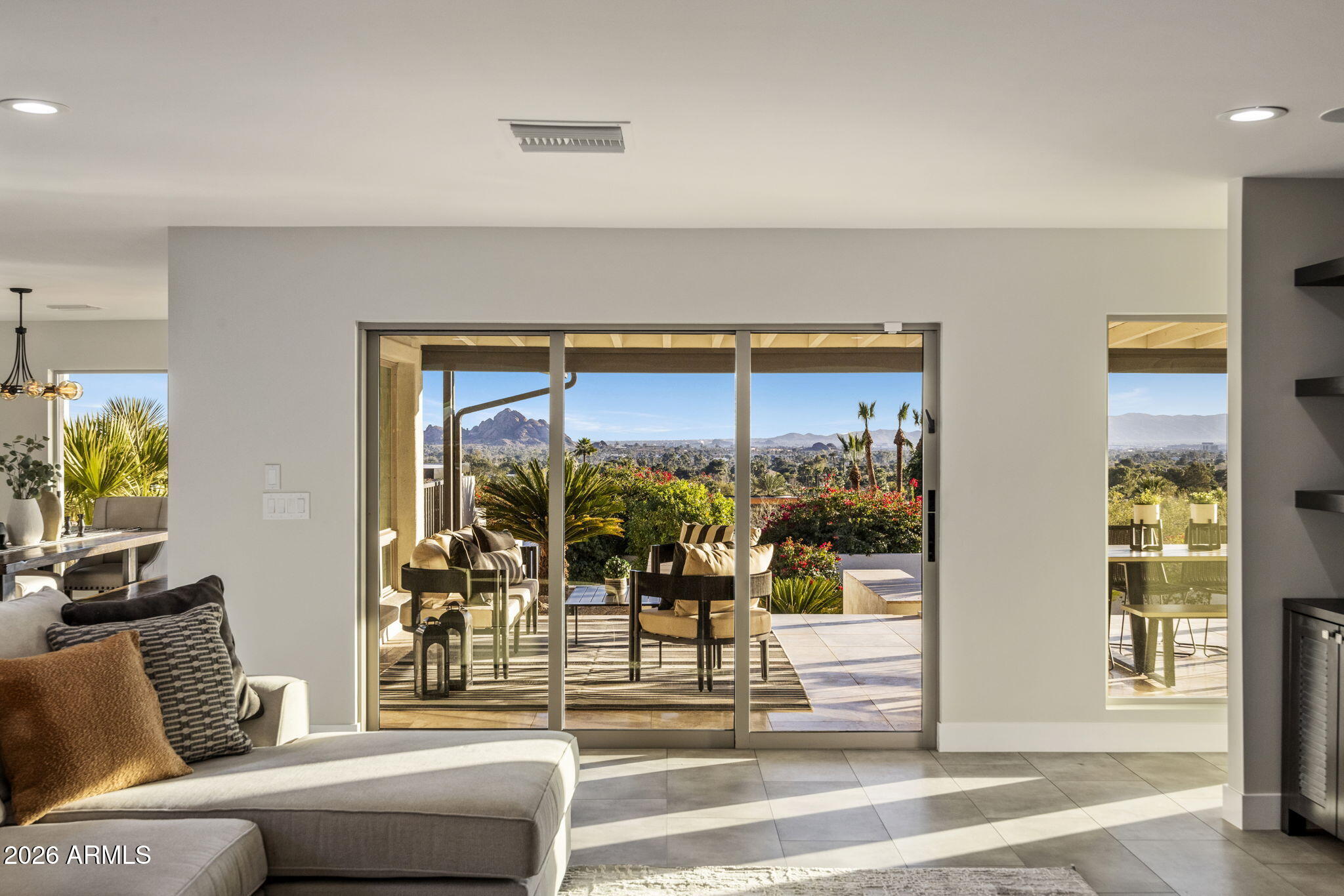 HIGHLANDS - Residential