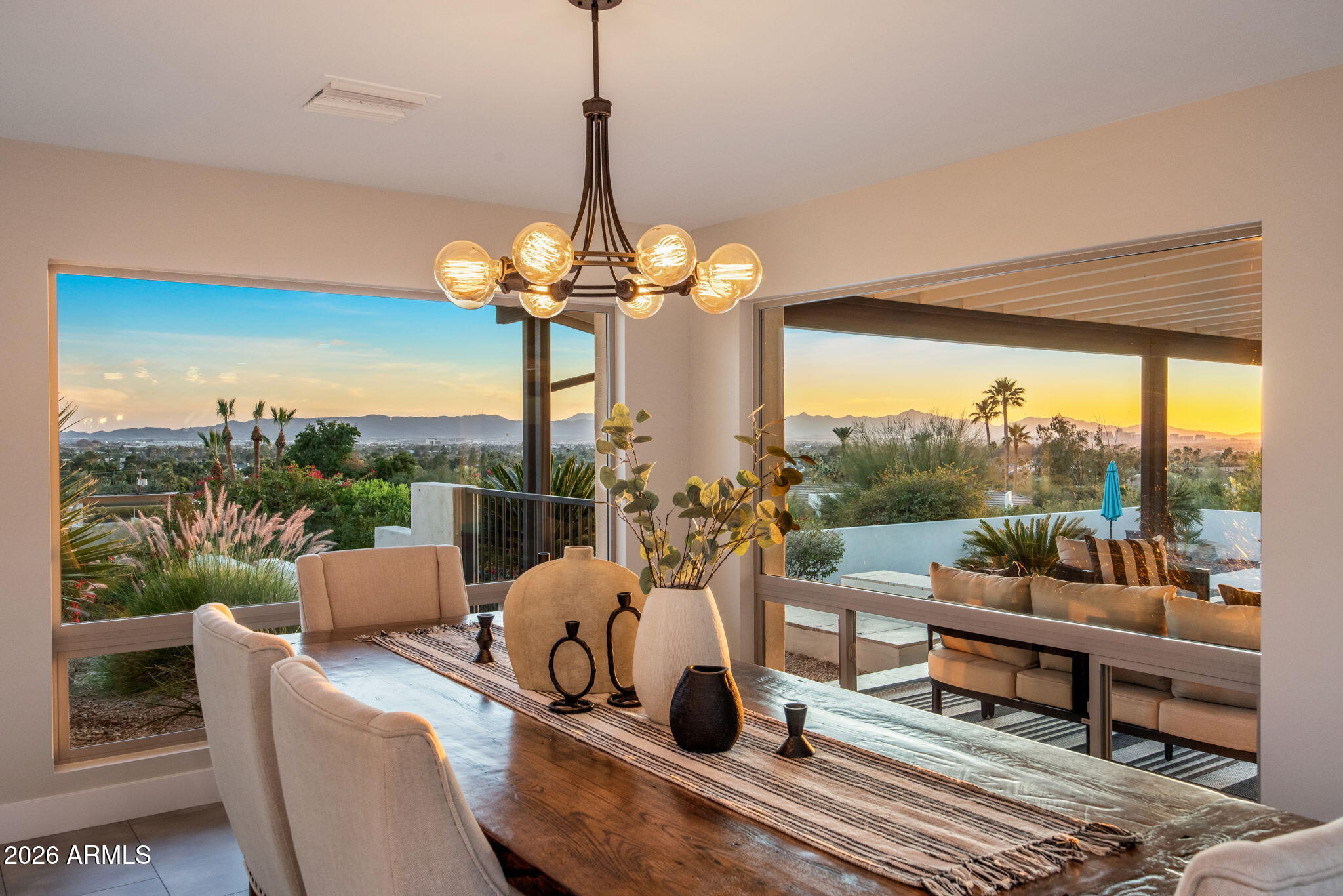 HIGHLANDS - Residential