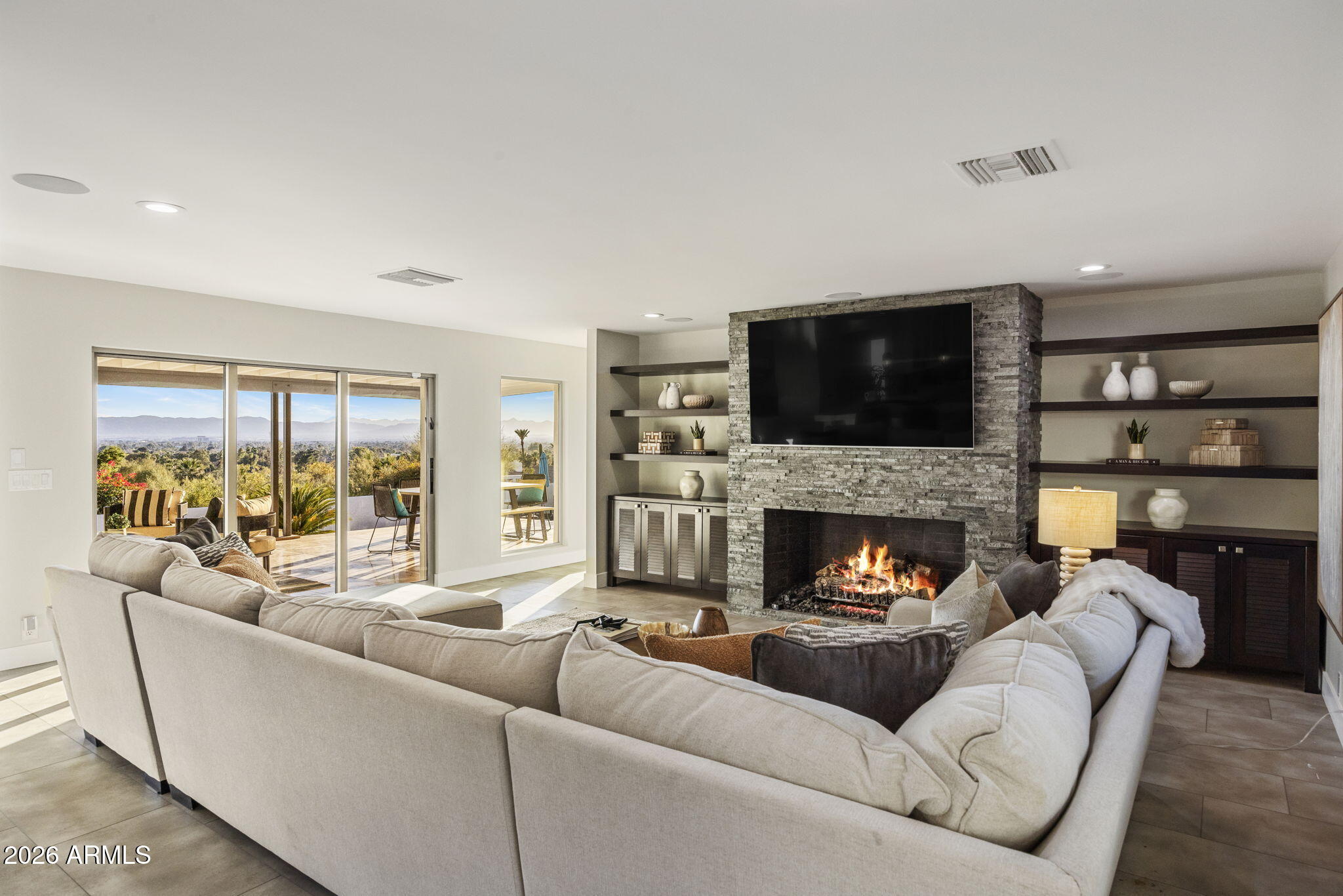 HIGHLANDS - Residential