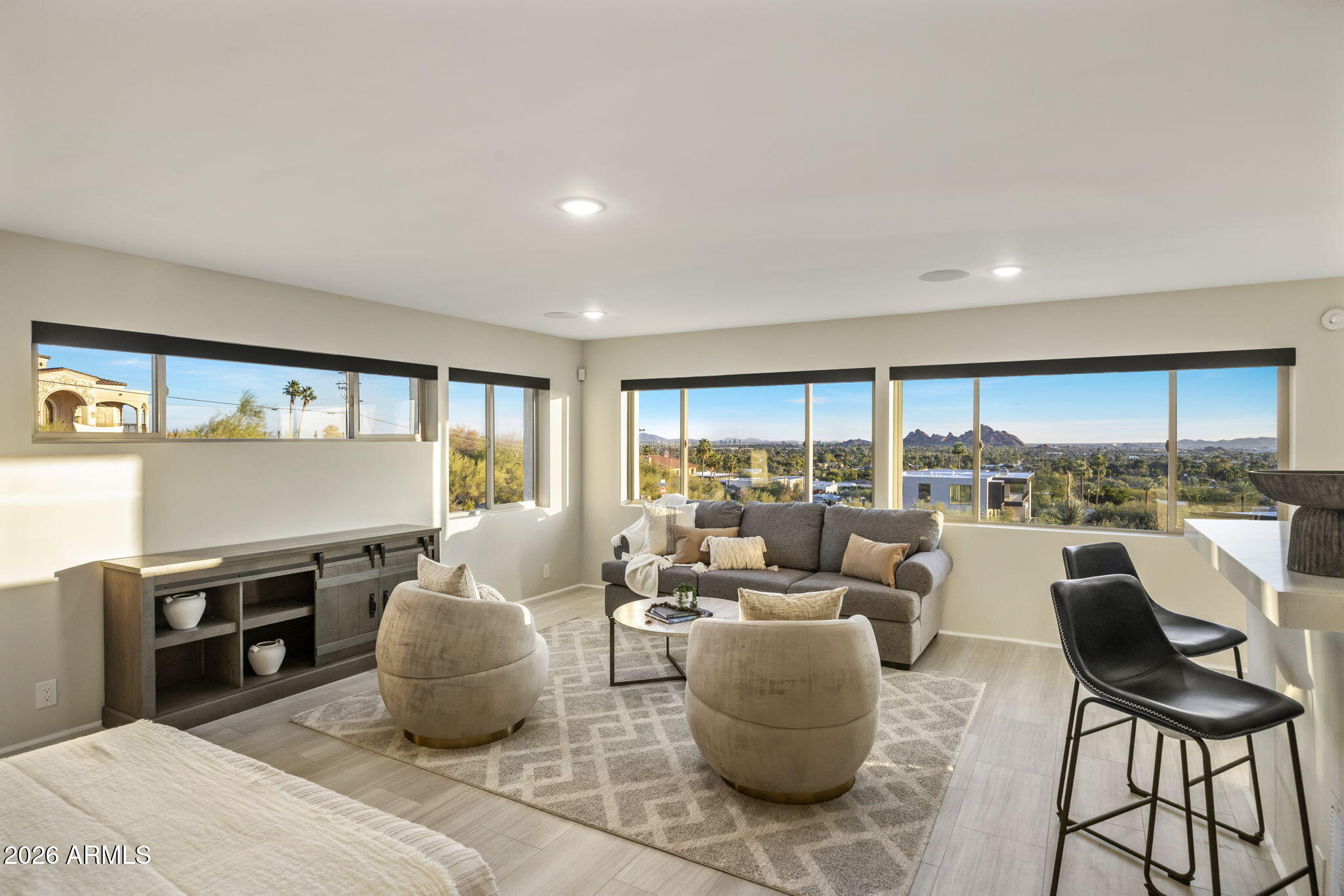 HIGHLANDS - Residential