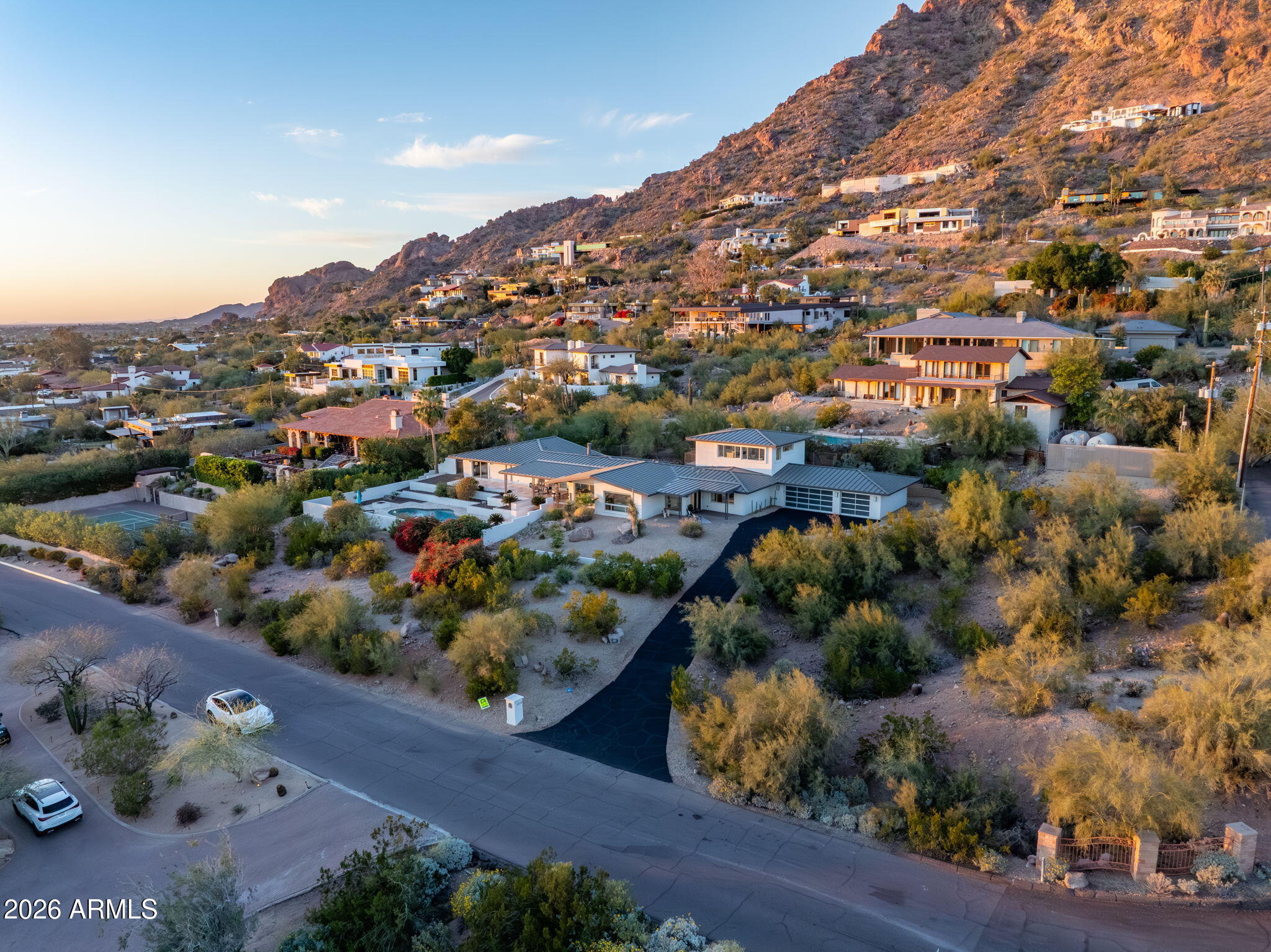 HIGHLANDS - Residential