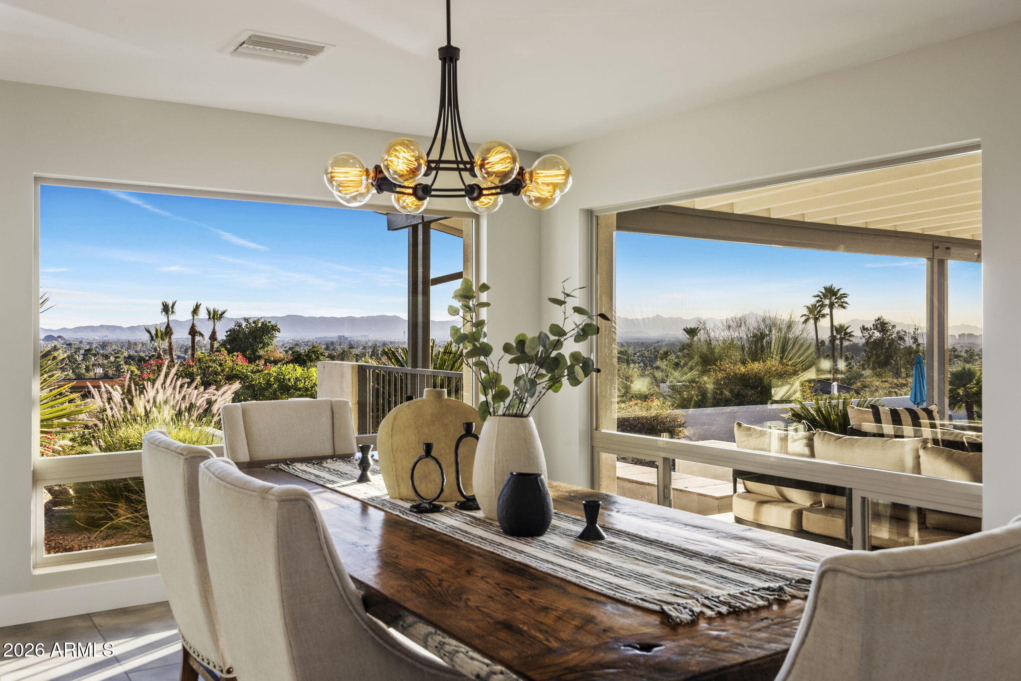 HIGHLANDS - Residential