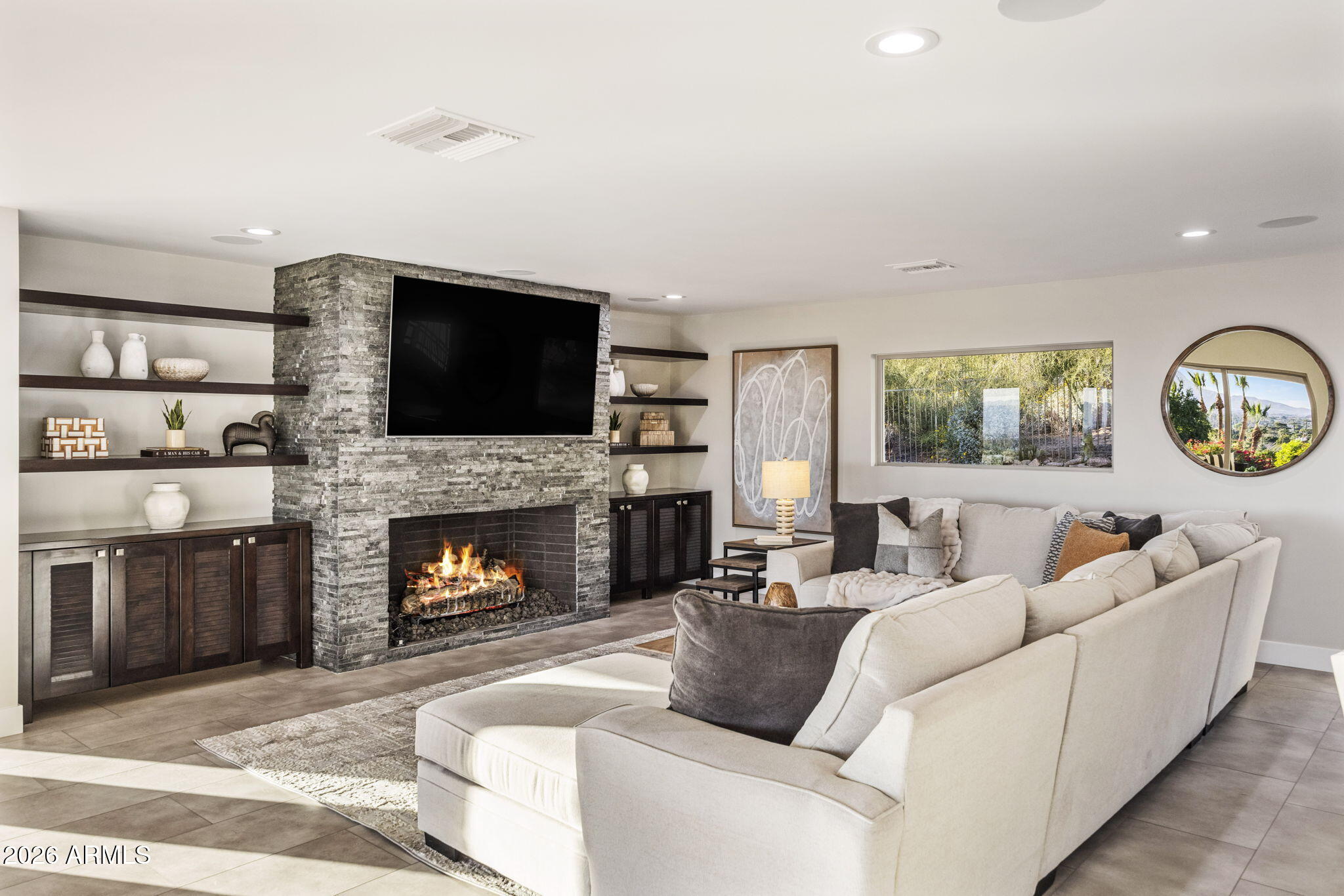 HIGHLANDS - Residential