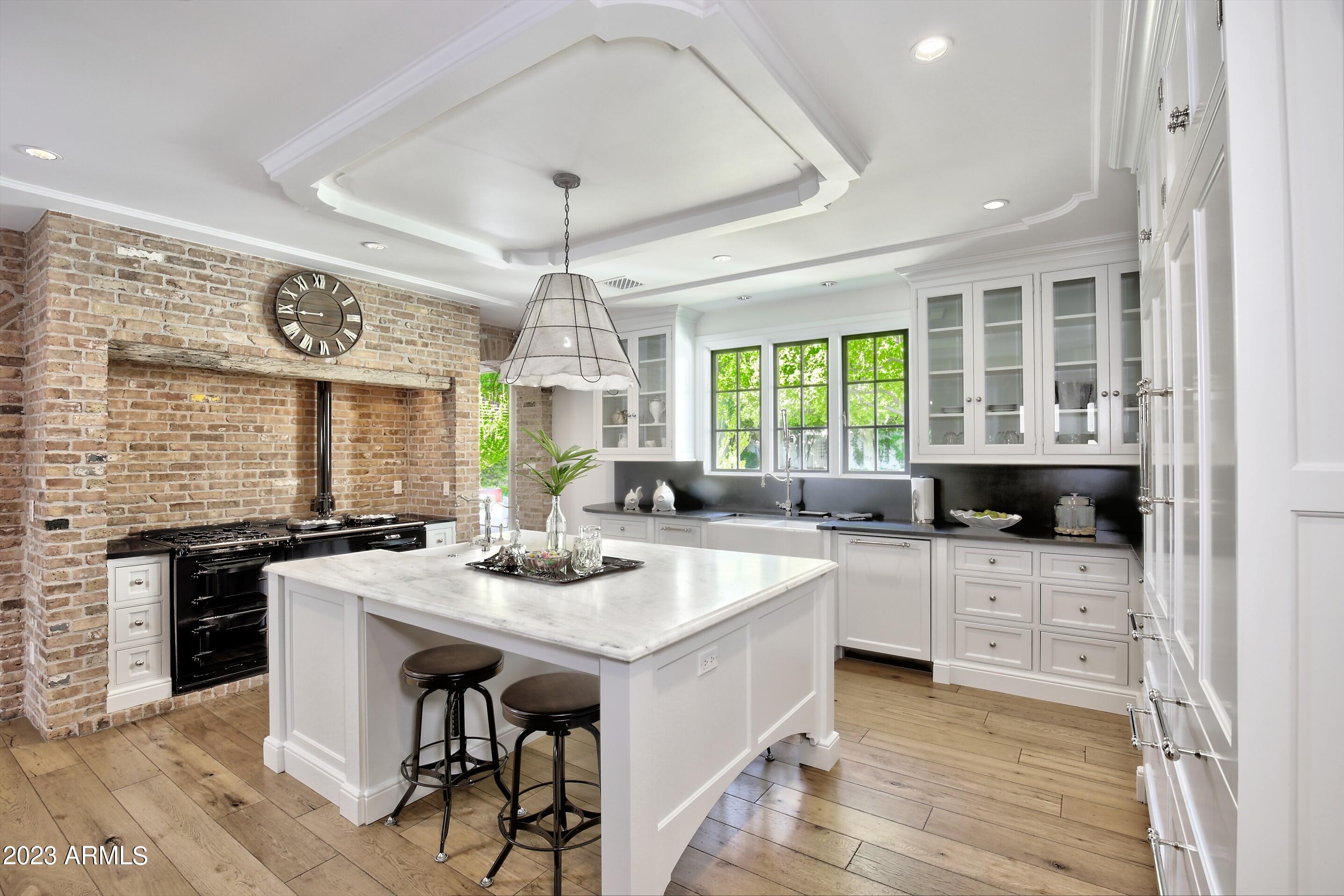 DEL RAY ESTATES 16 - Residential