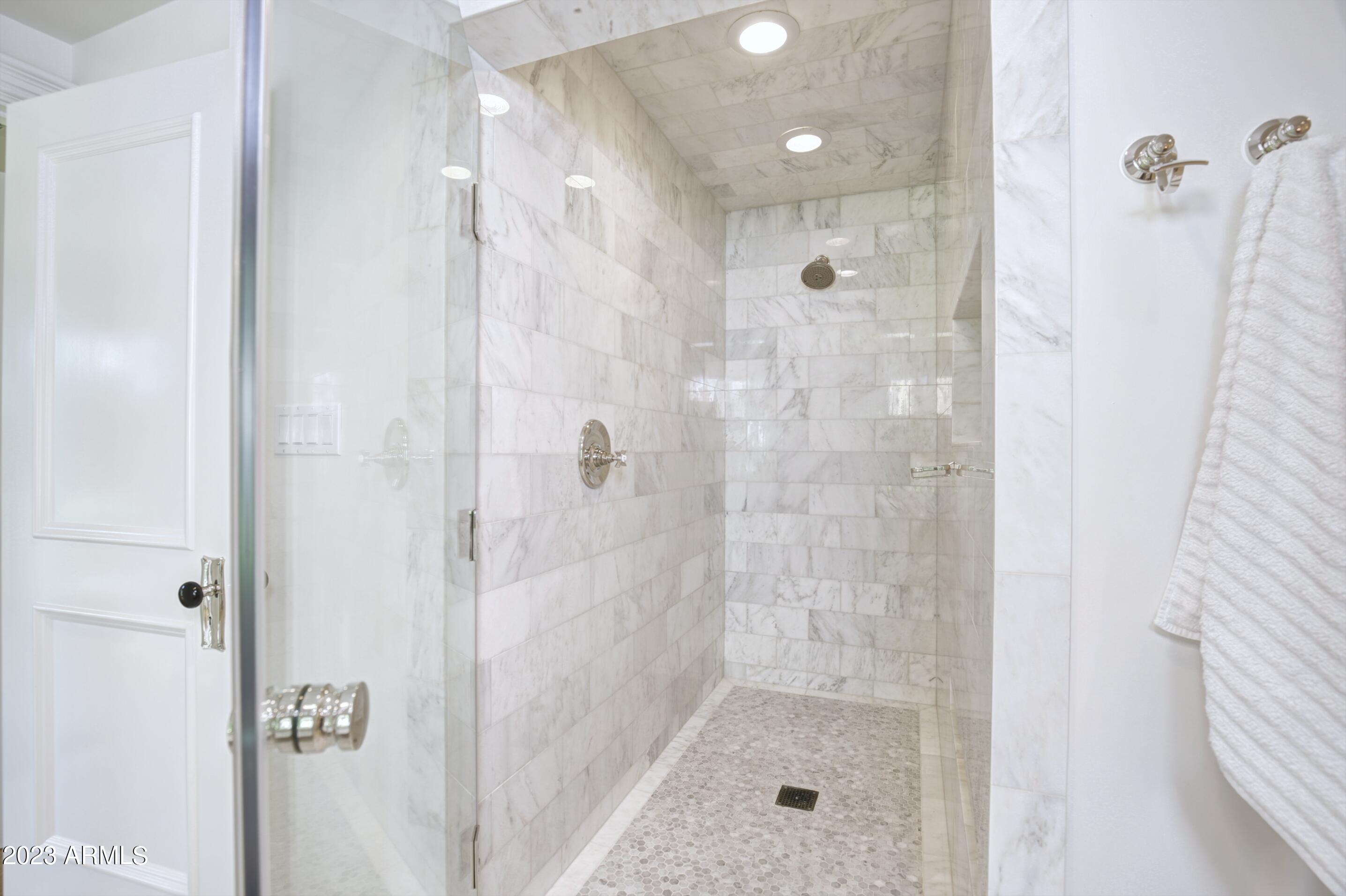 DEL RAY ESTATES 16 - Residential