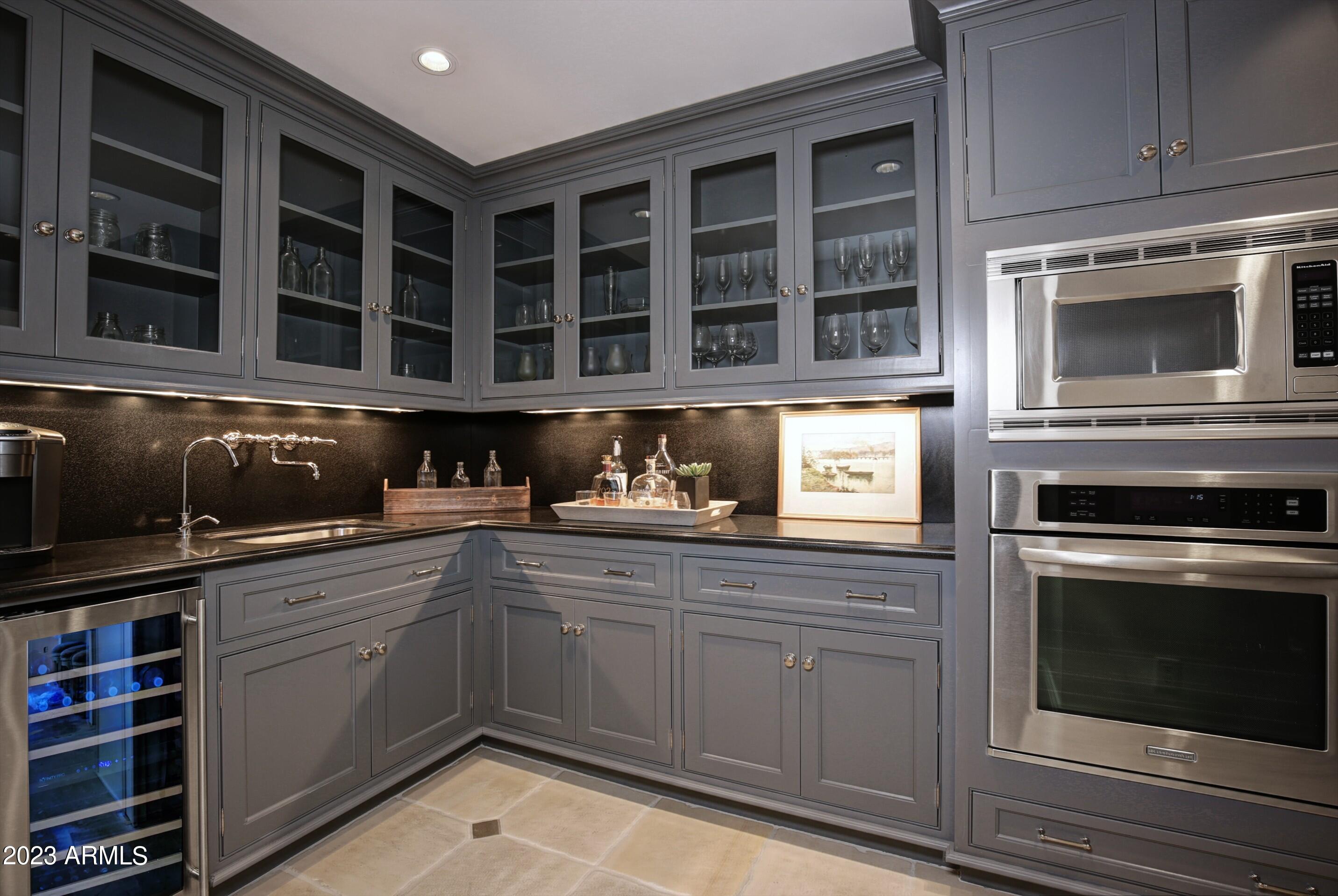 DEL RAY ESTATES 16 - Residential