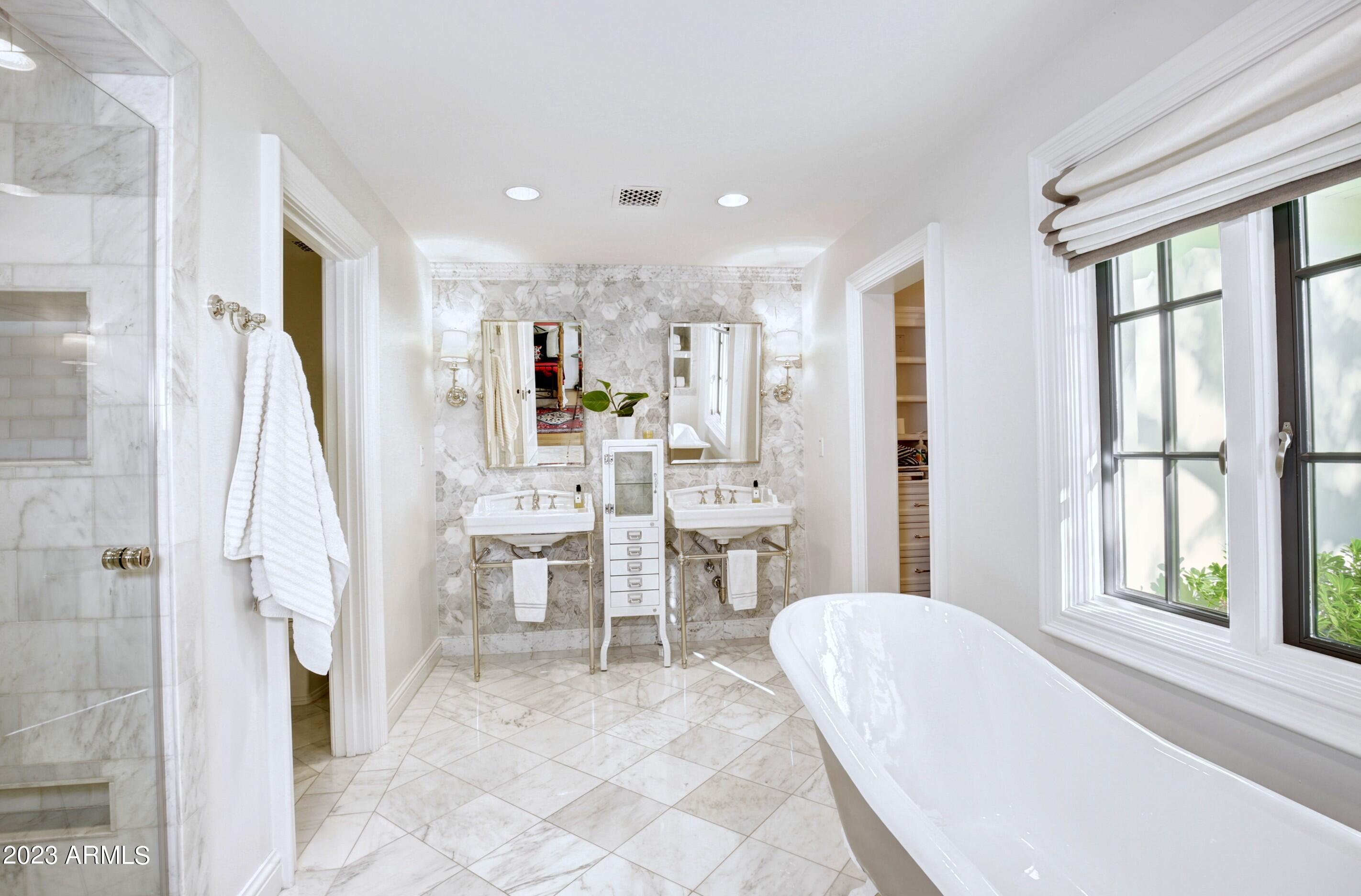 DEL RAY ESTATES 16 - Residential
