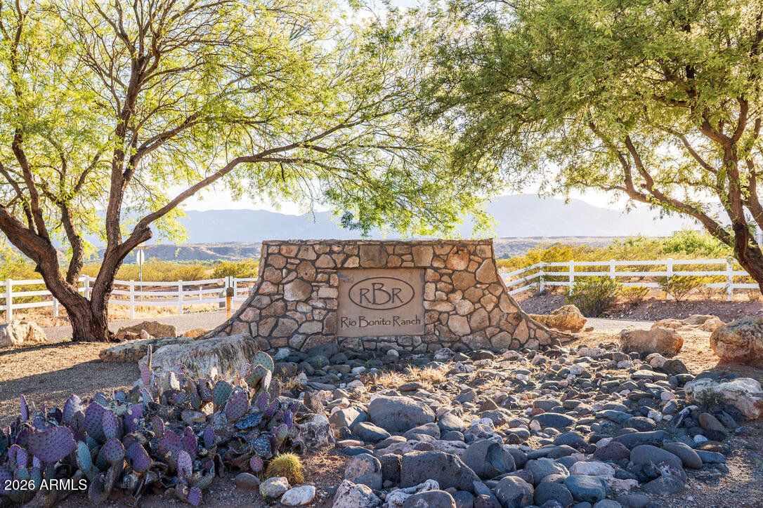 RIO BONITO RANCH - Residential