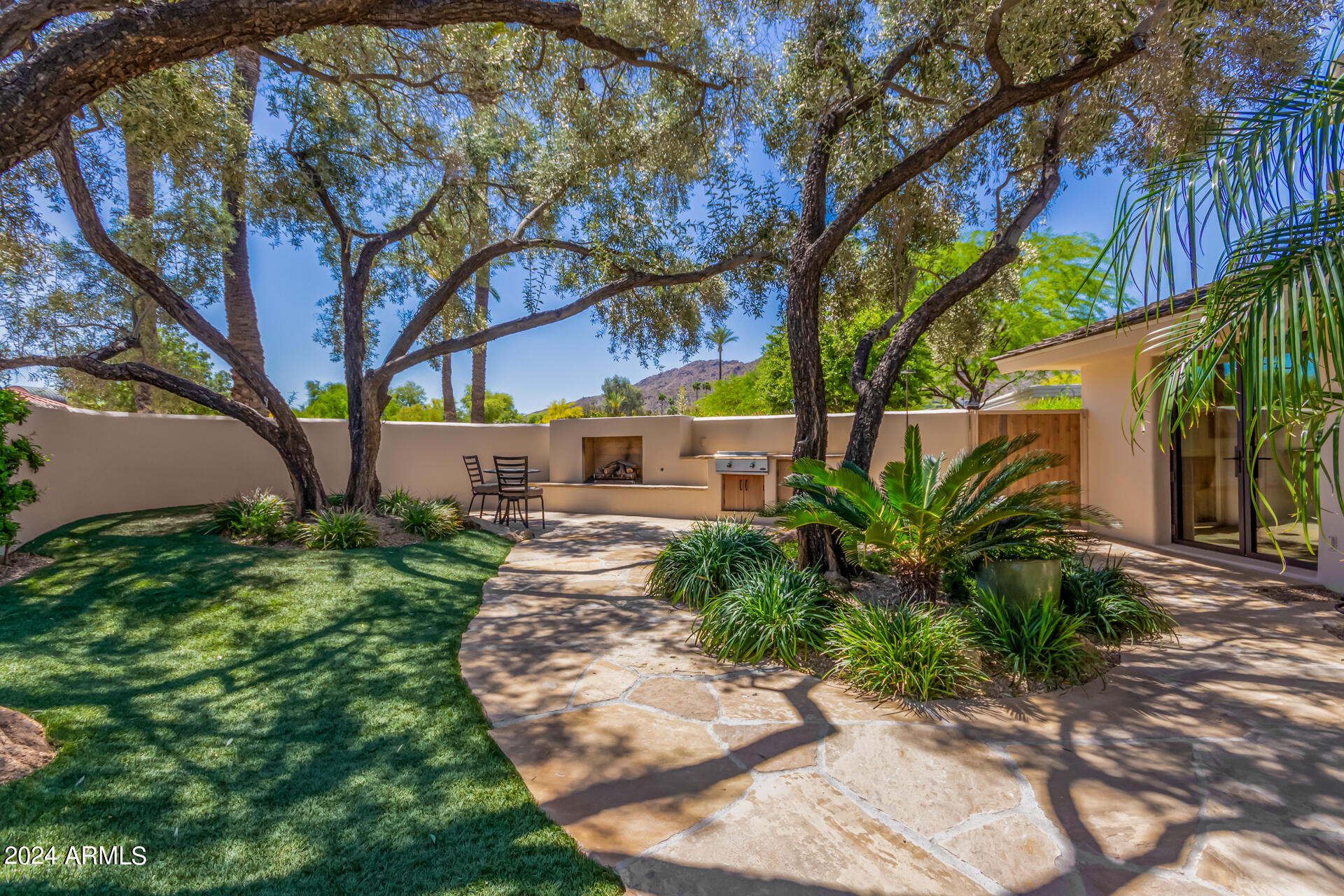 Mountain Shadows Estates East - Residential