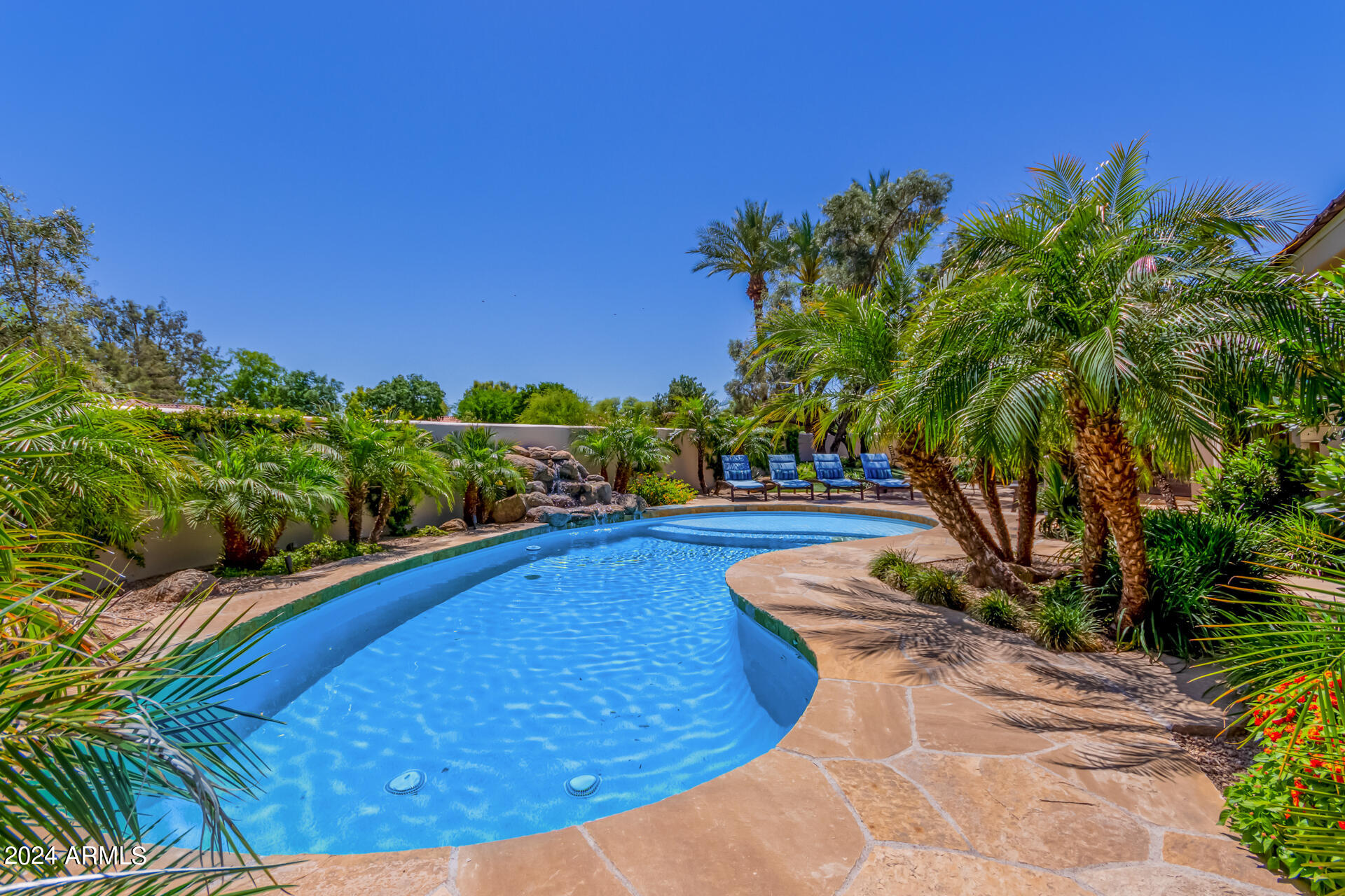 Mountain Shadows Estates East - Residential