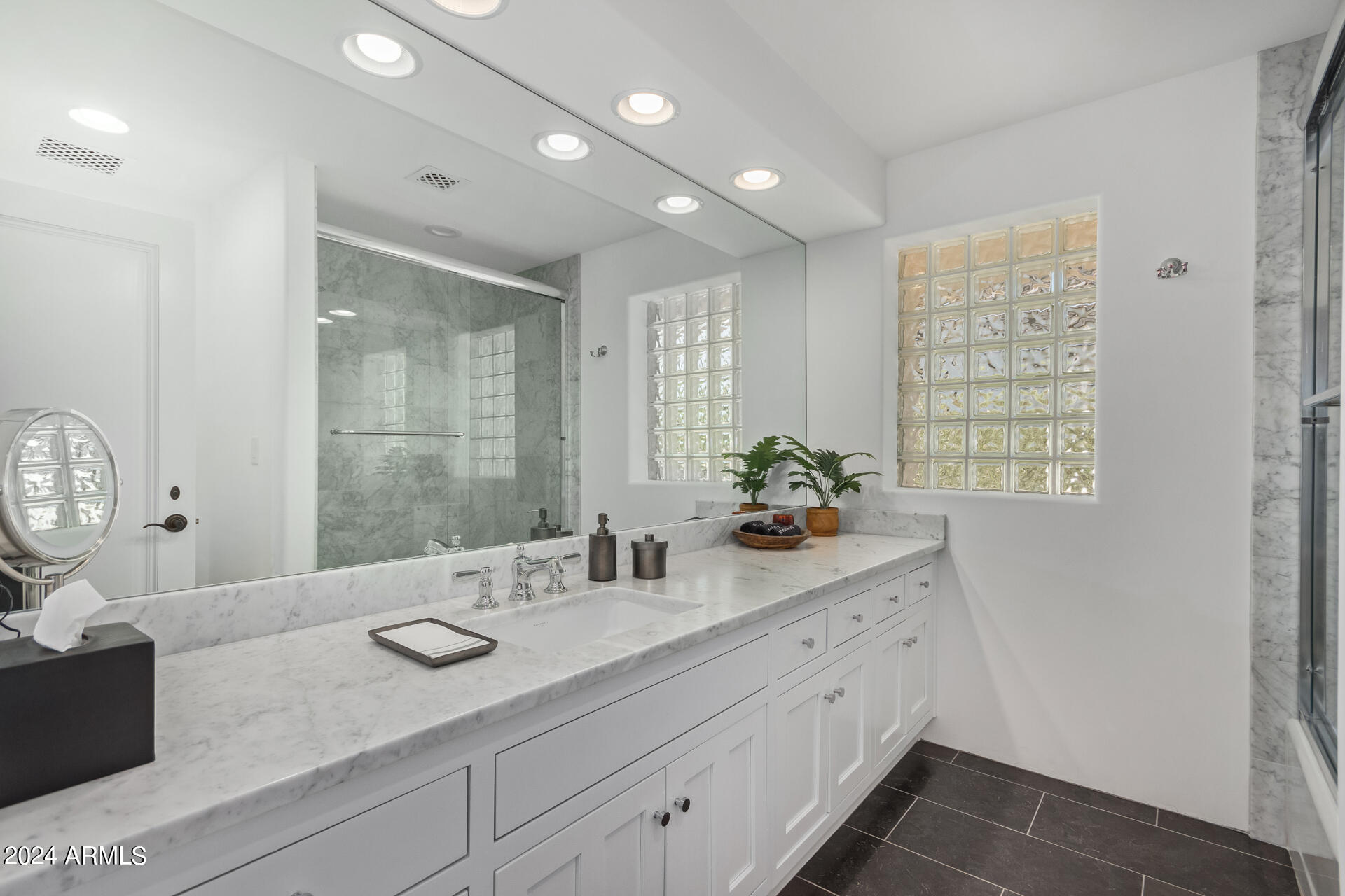 Mountain Shadows Estates East - Residential