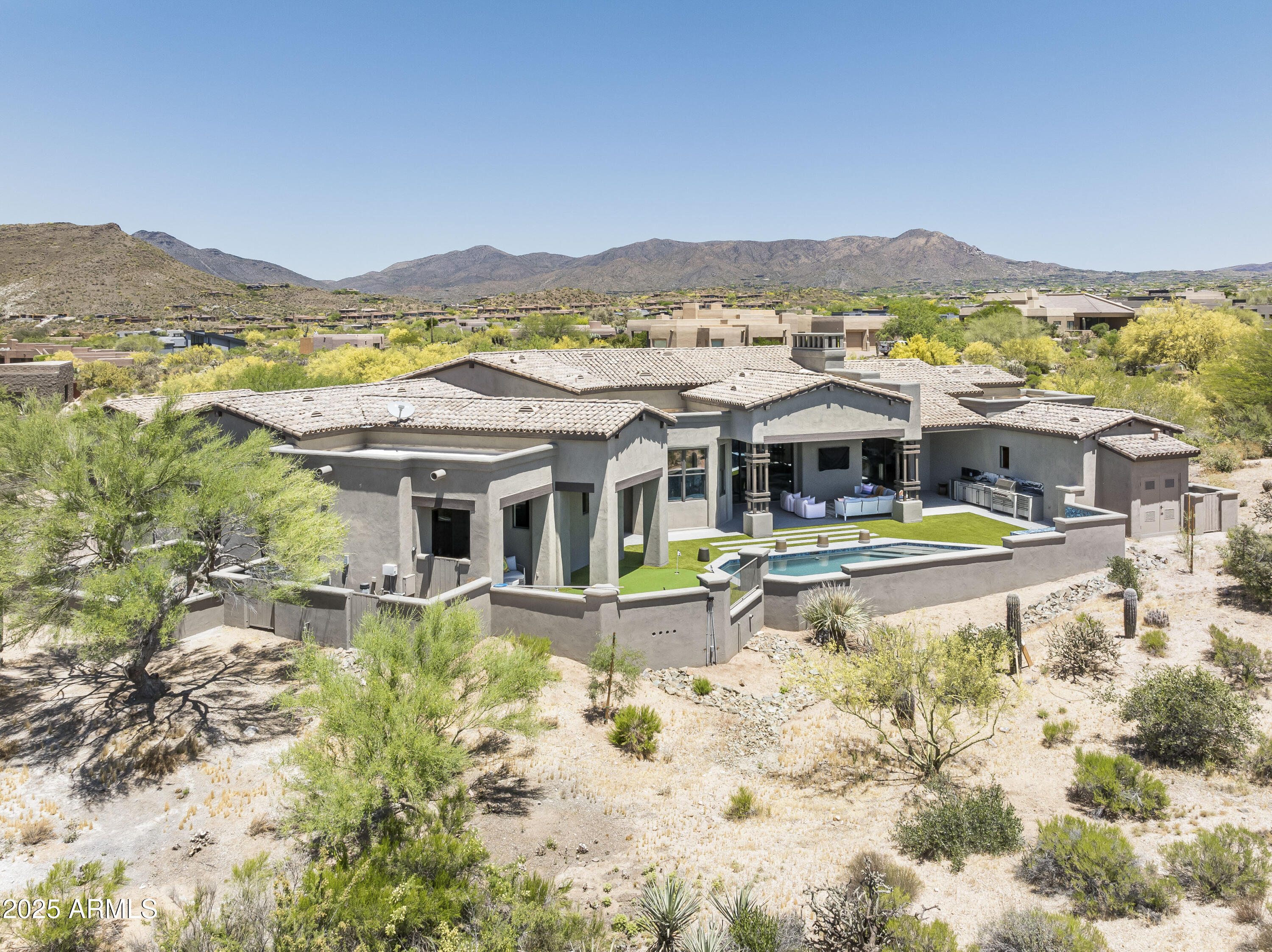 DESERT MOUNTAIN - Residential