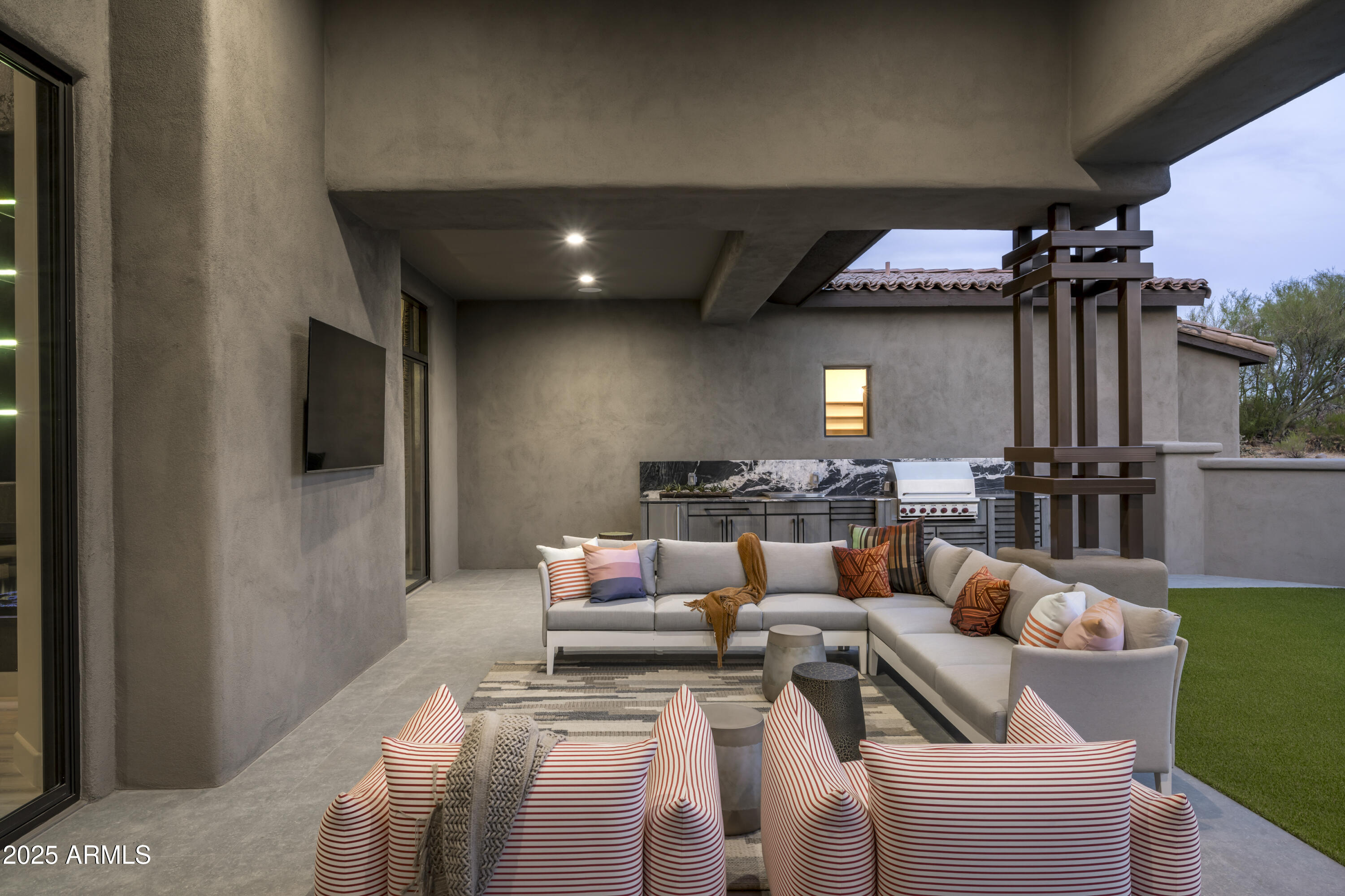 DESERT MOUNTAIN - Residential