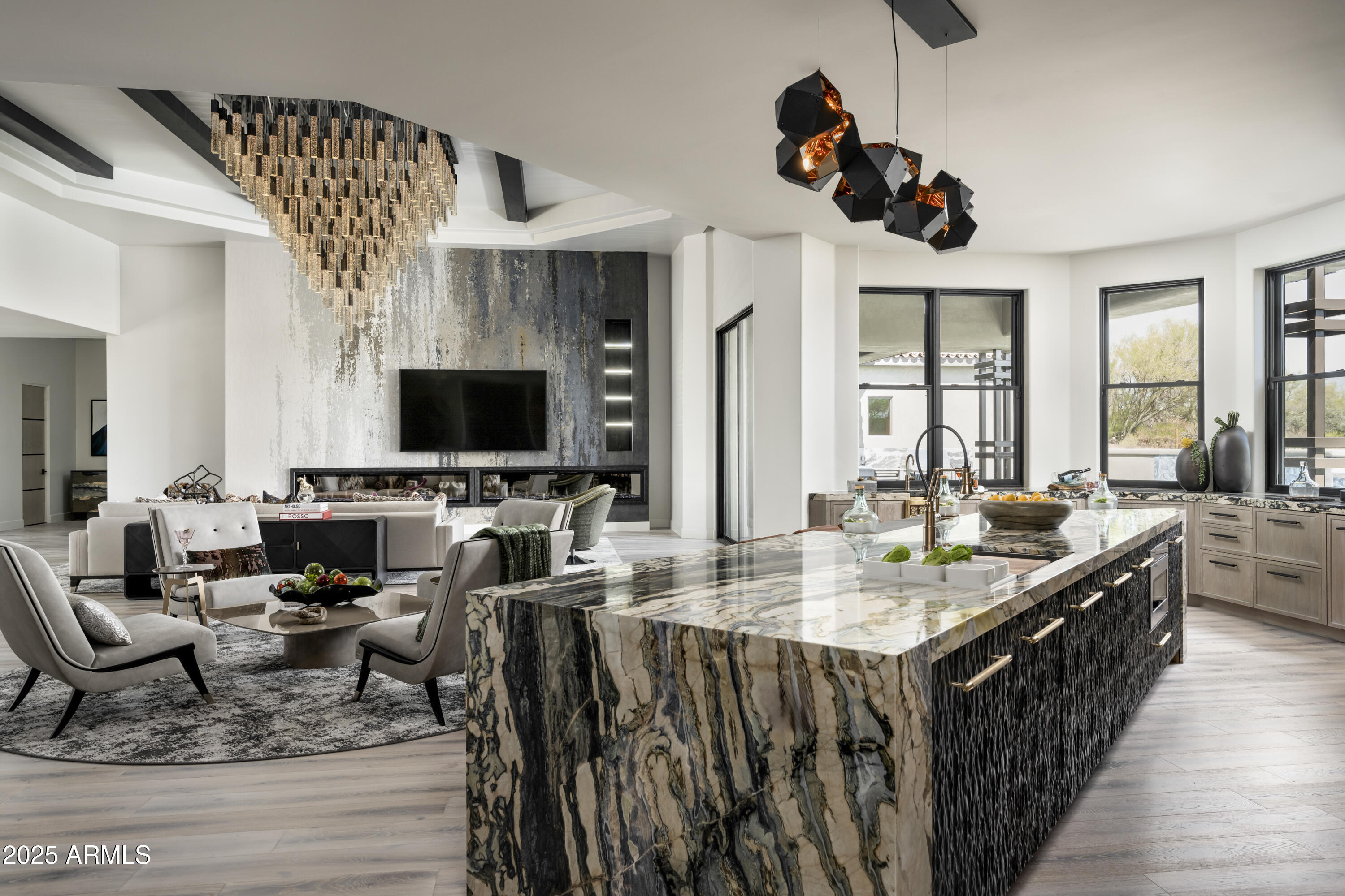 DESERT MOUNTAIN - Residential
