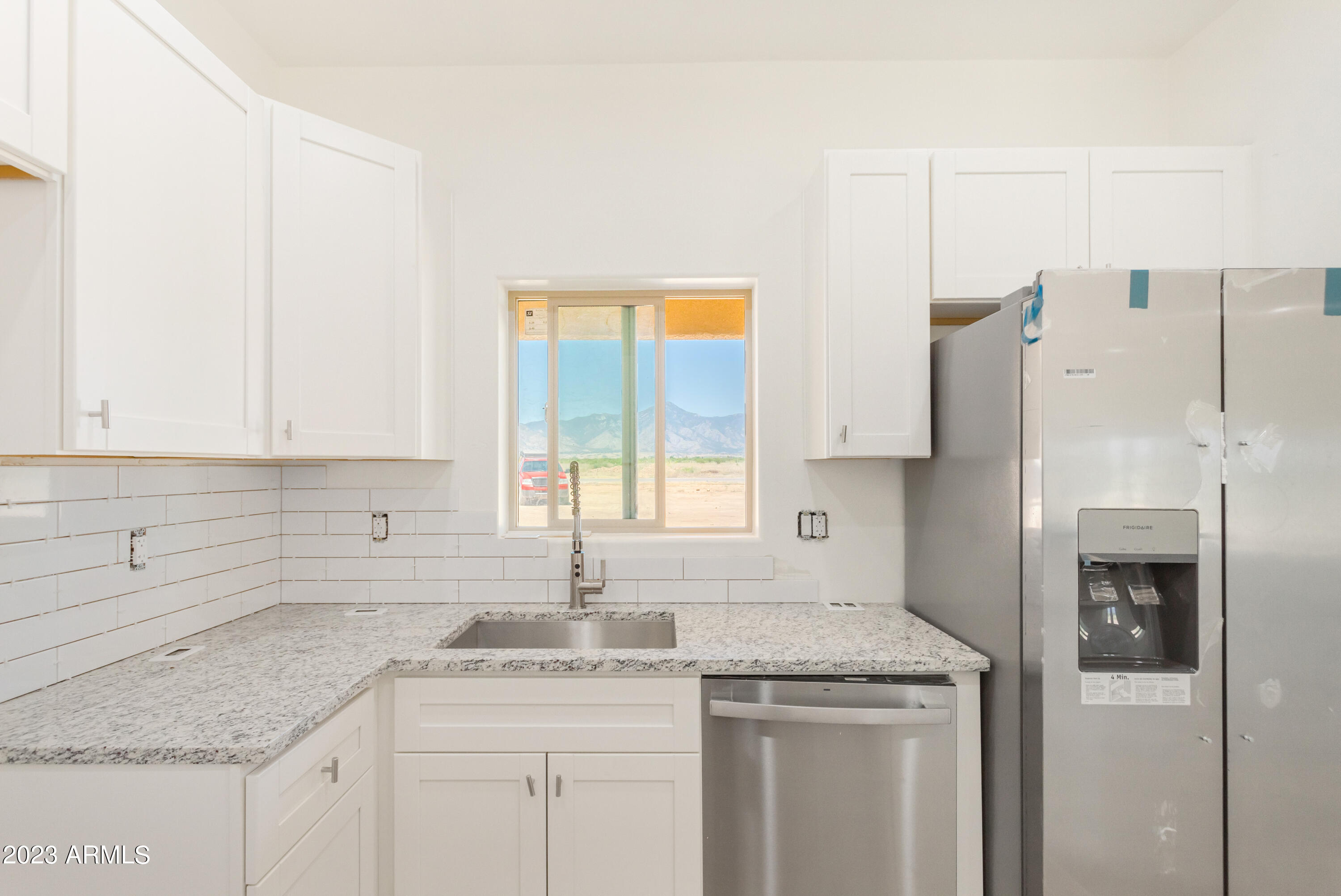 RANCHO ARIZONA - Residential