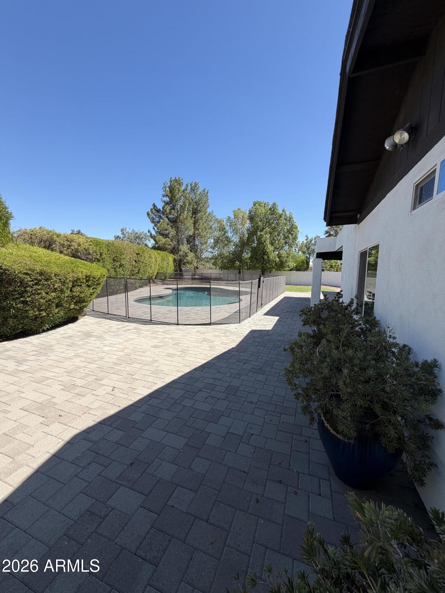 CASA BUENA 2 - Residential Lease