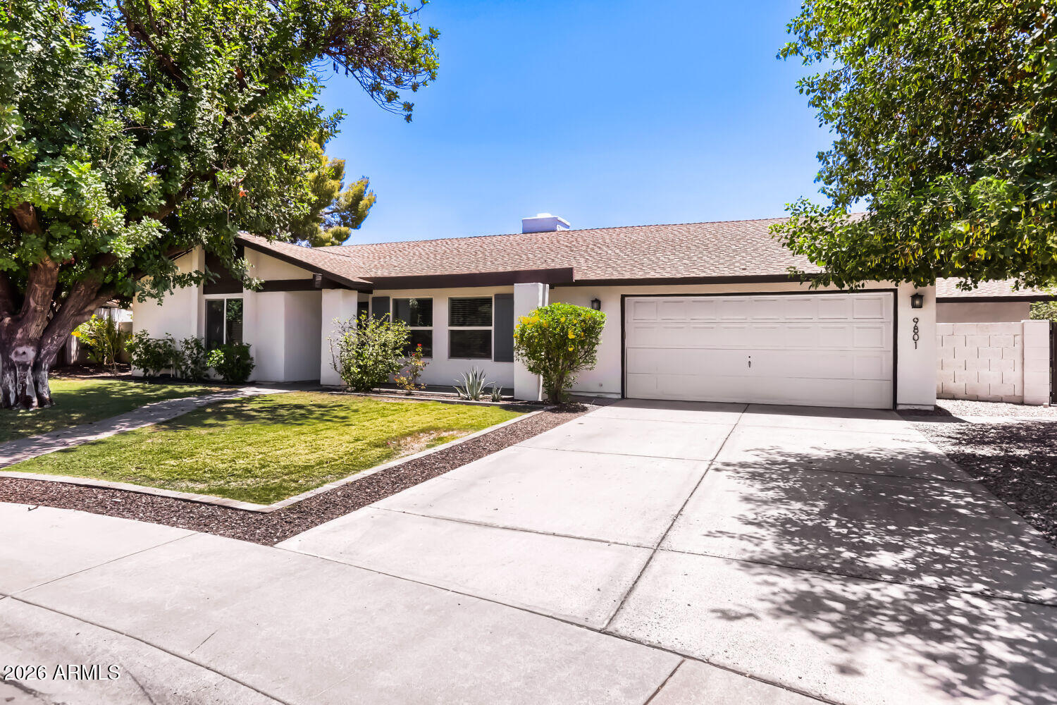 CASA BUENA 2 - Residential Lease