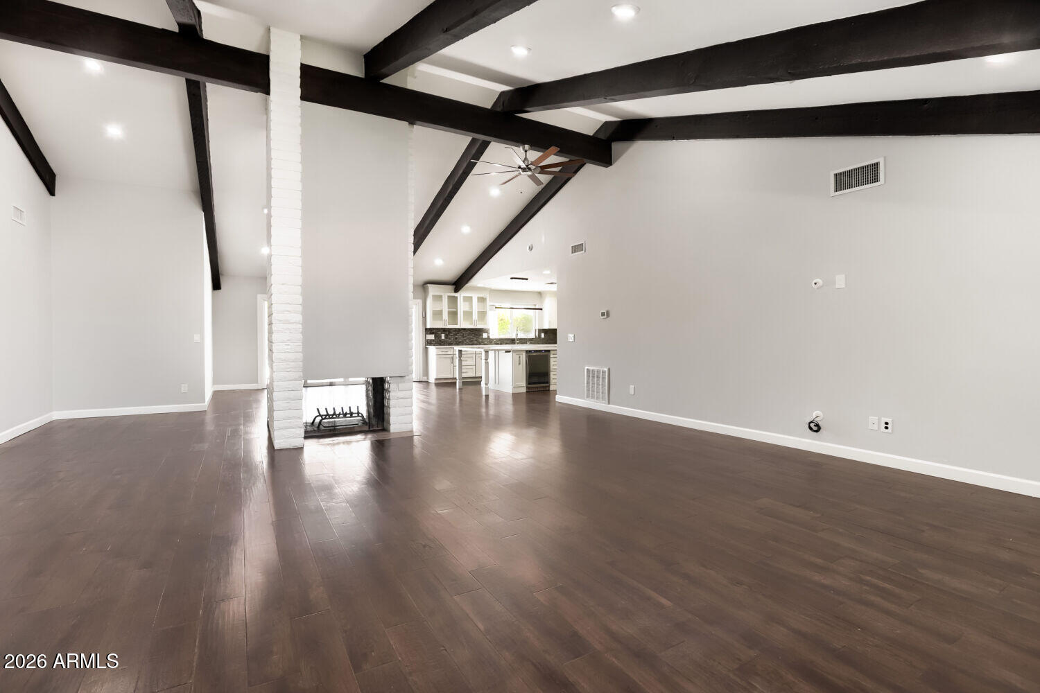 CASA BUENA 2 - Residential Lease