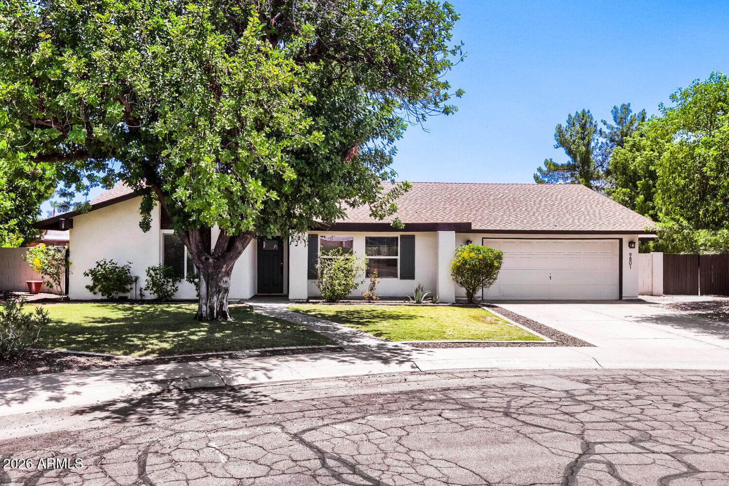 CASA BUENA 2 - Residential Lease