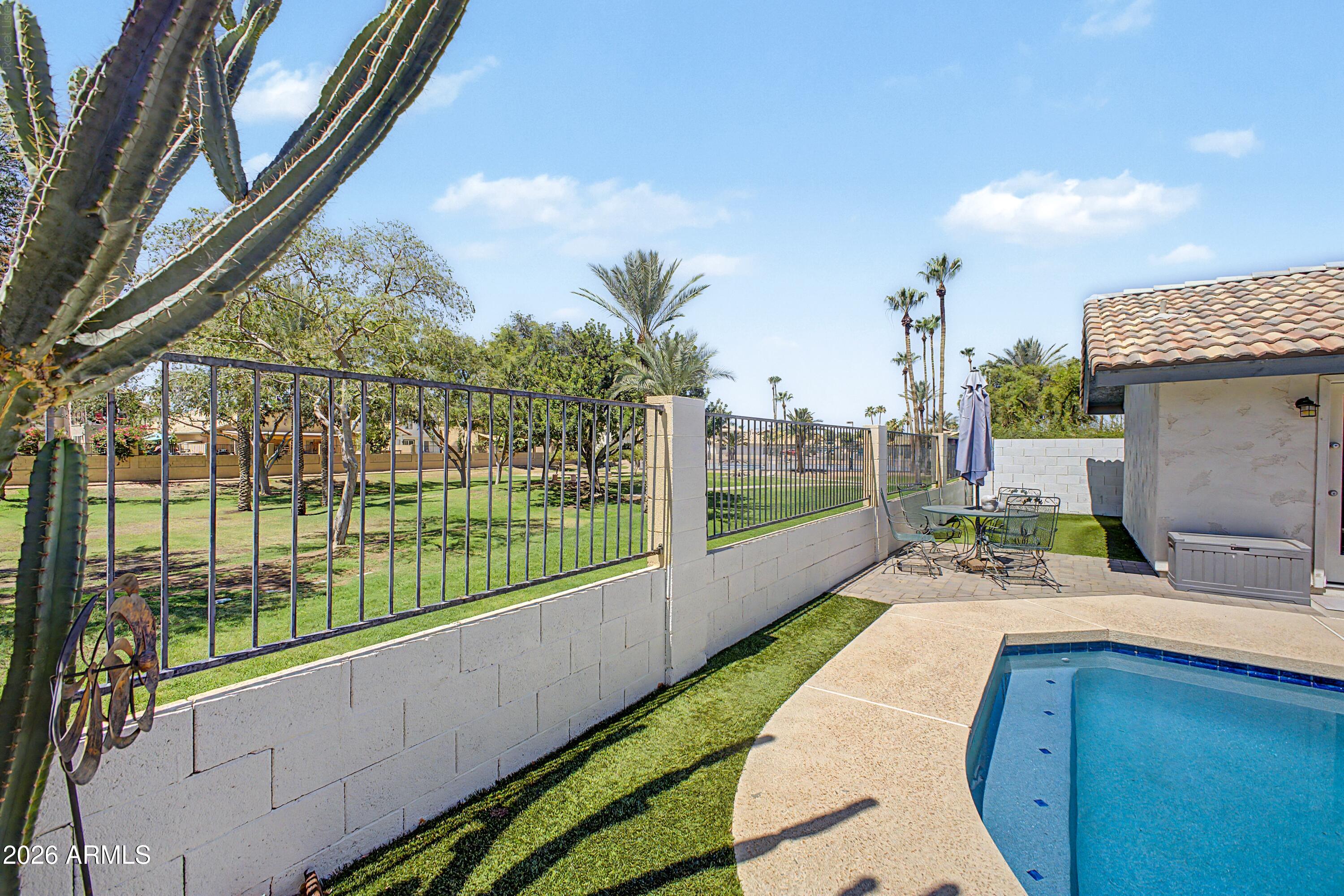 CRESCENT VILLAGE LOT 1-209 TR A-C - Residential