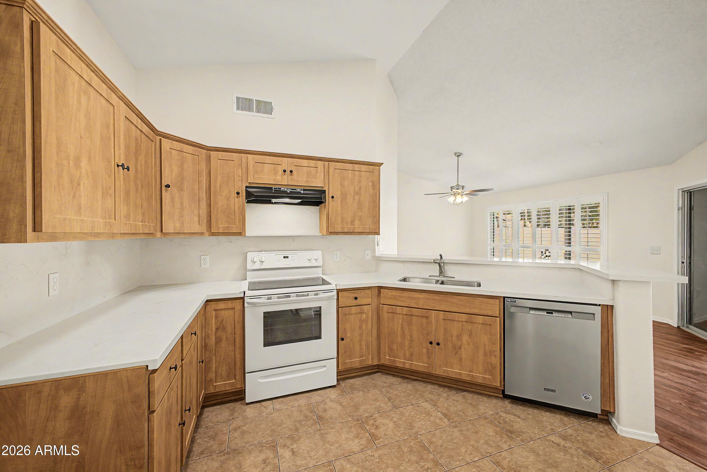 CRESCENT VILLAGE LOT 1-209 TR A-C - Residential