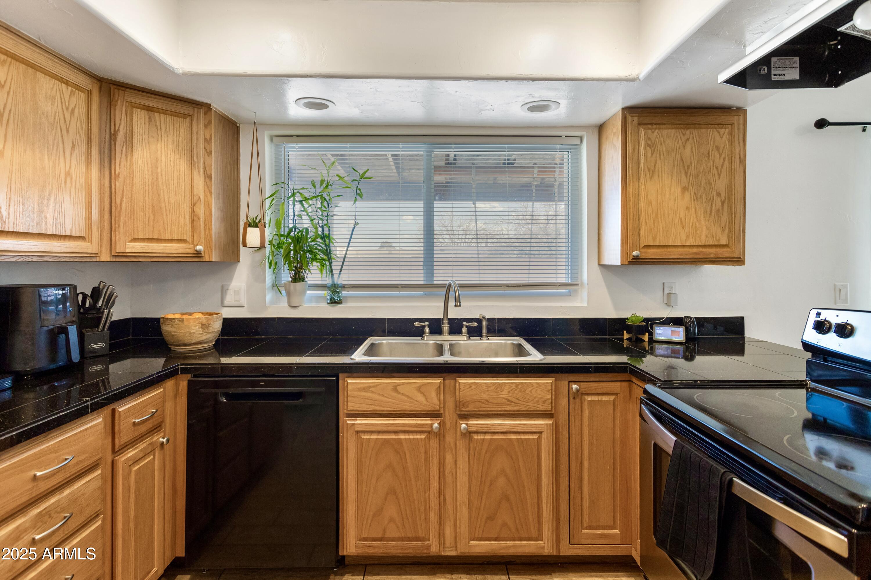 QUAIL HOLLOW - Residential