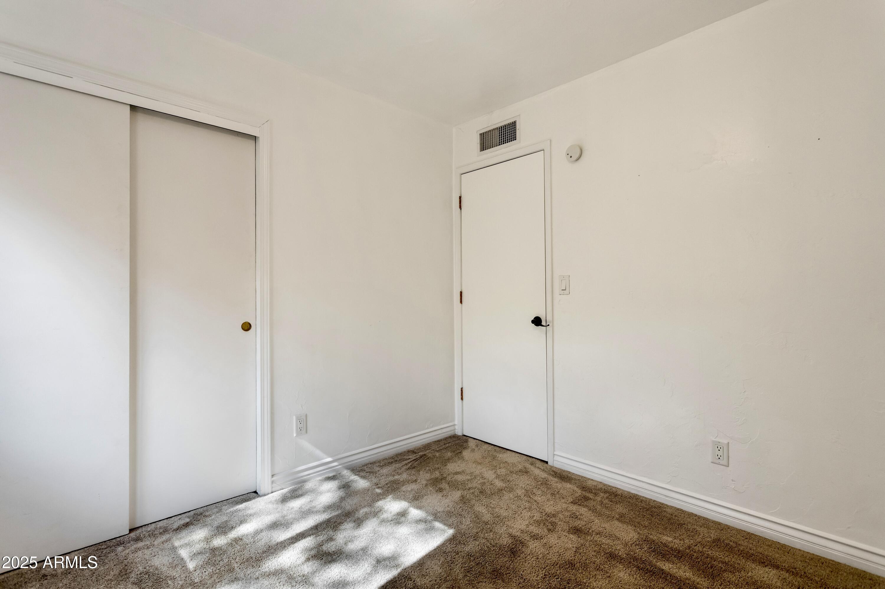 QUAIL HOLLOW - Residential