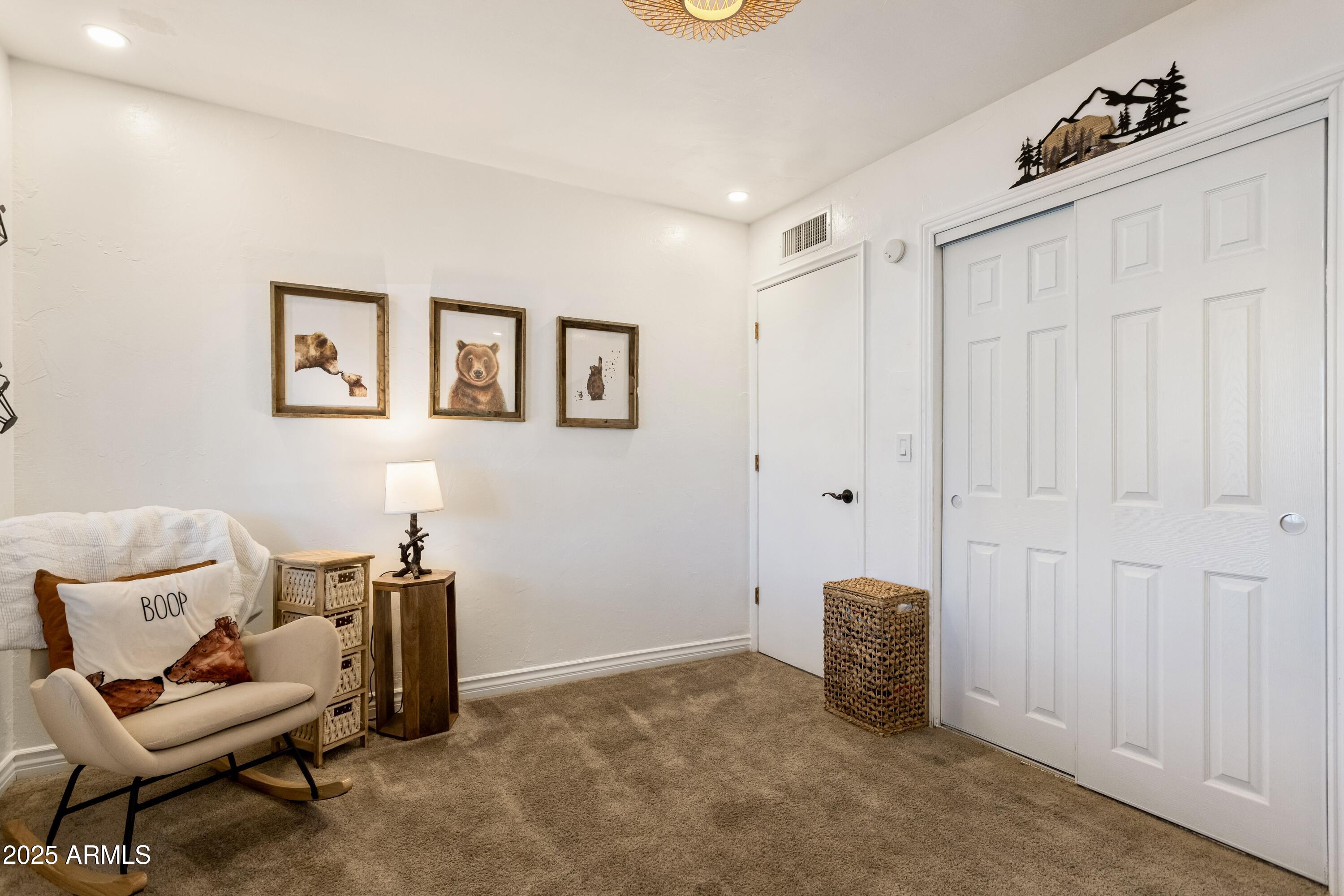QUAIL HOLLOW - Residential