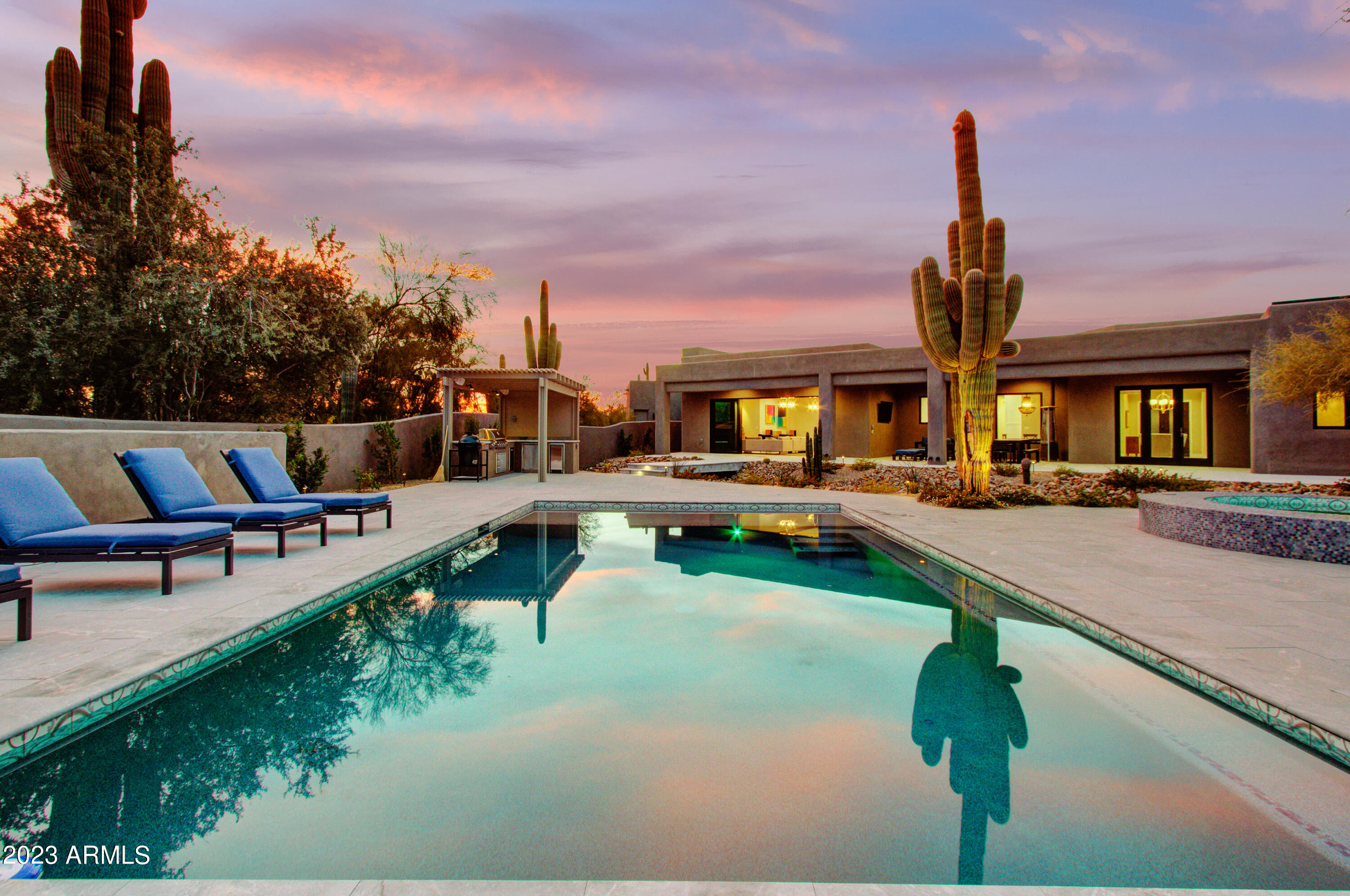 HAPPY VALLEY RANCH - Residential