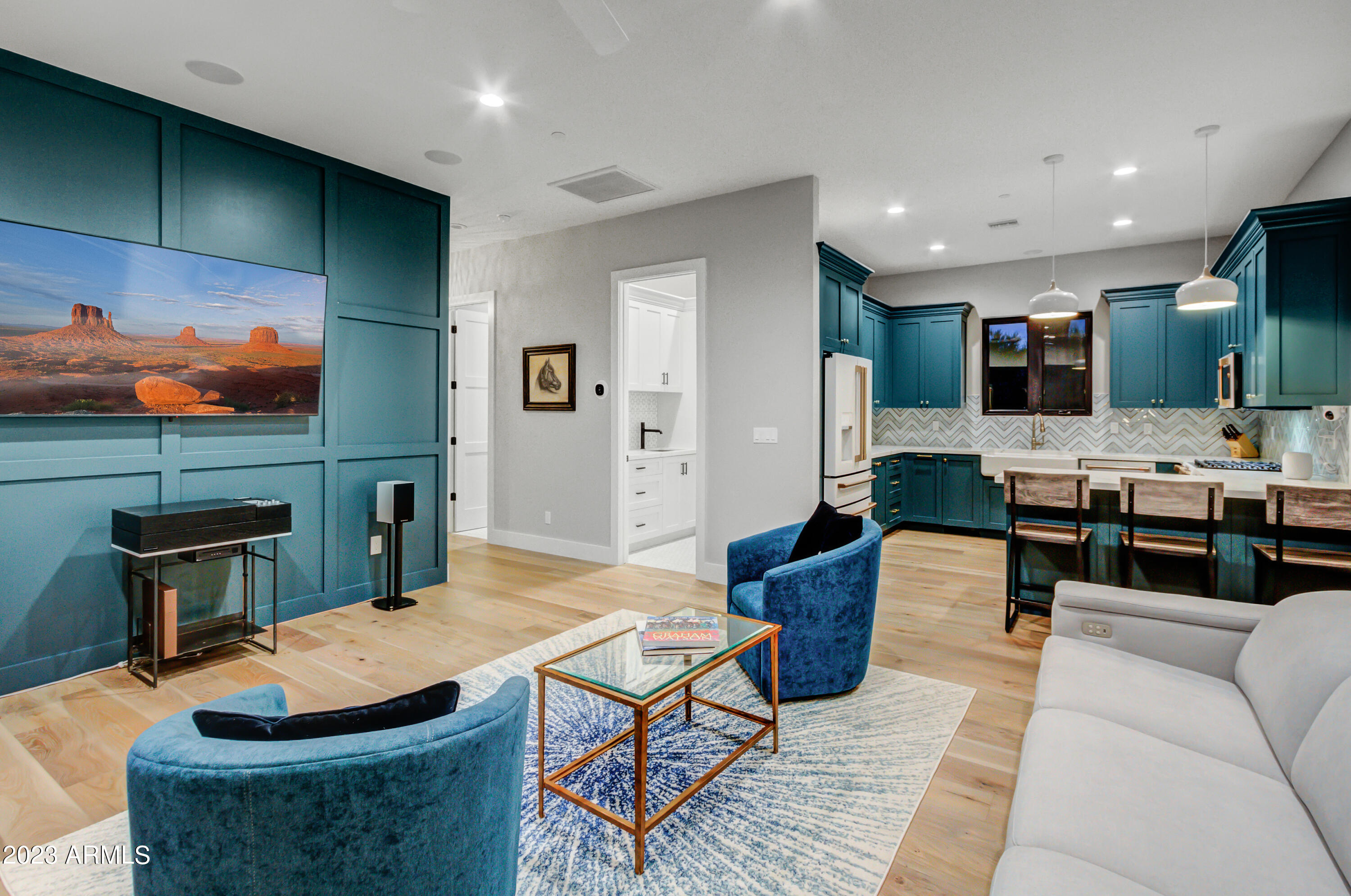 HAPPY VALLEY RANCH - Residential