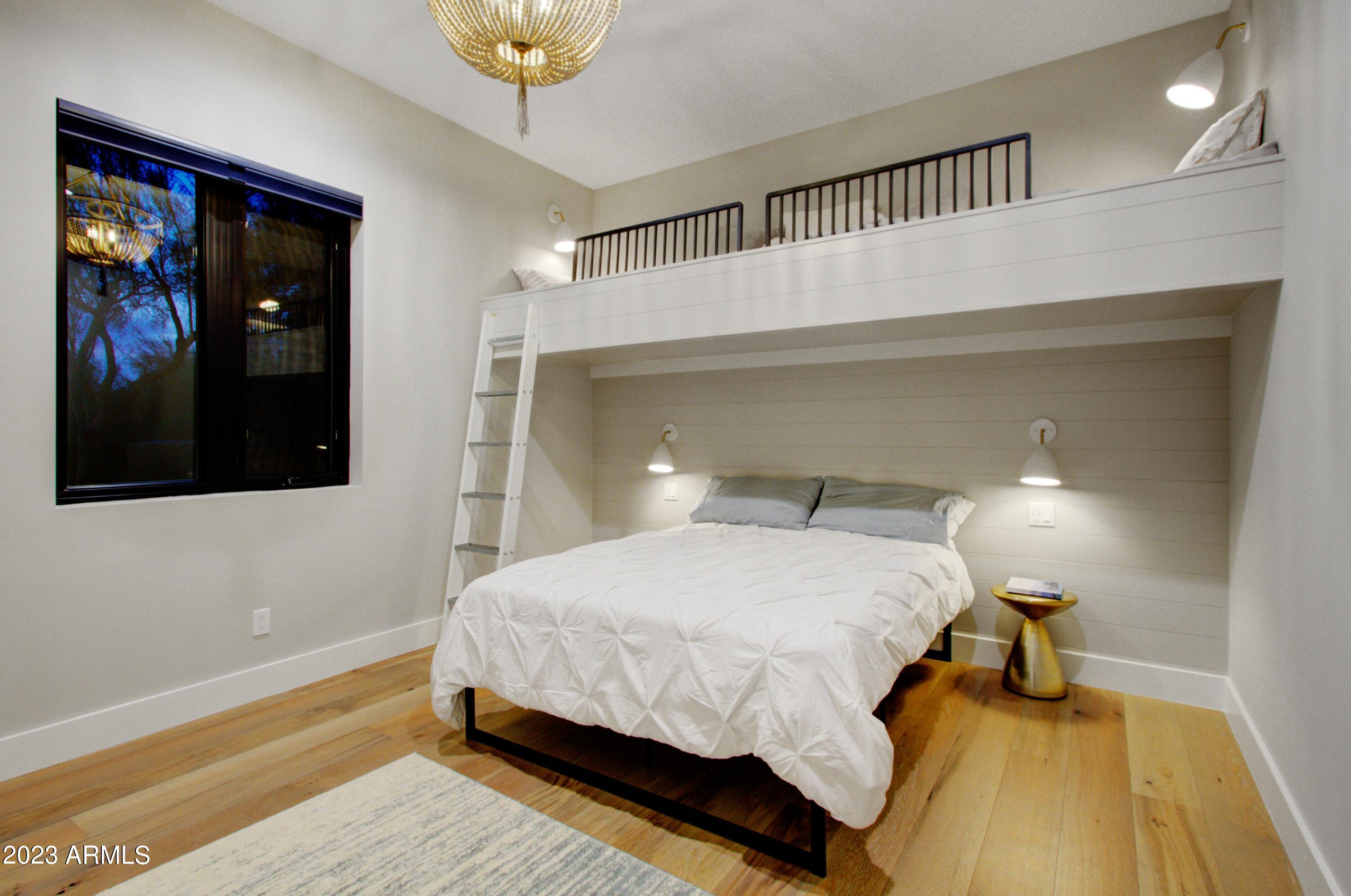 HAPPY VALLEY RANCH - Residential
