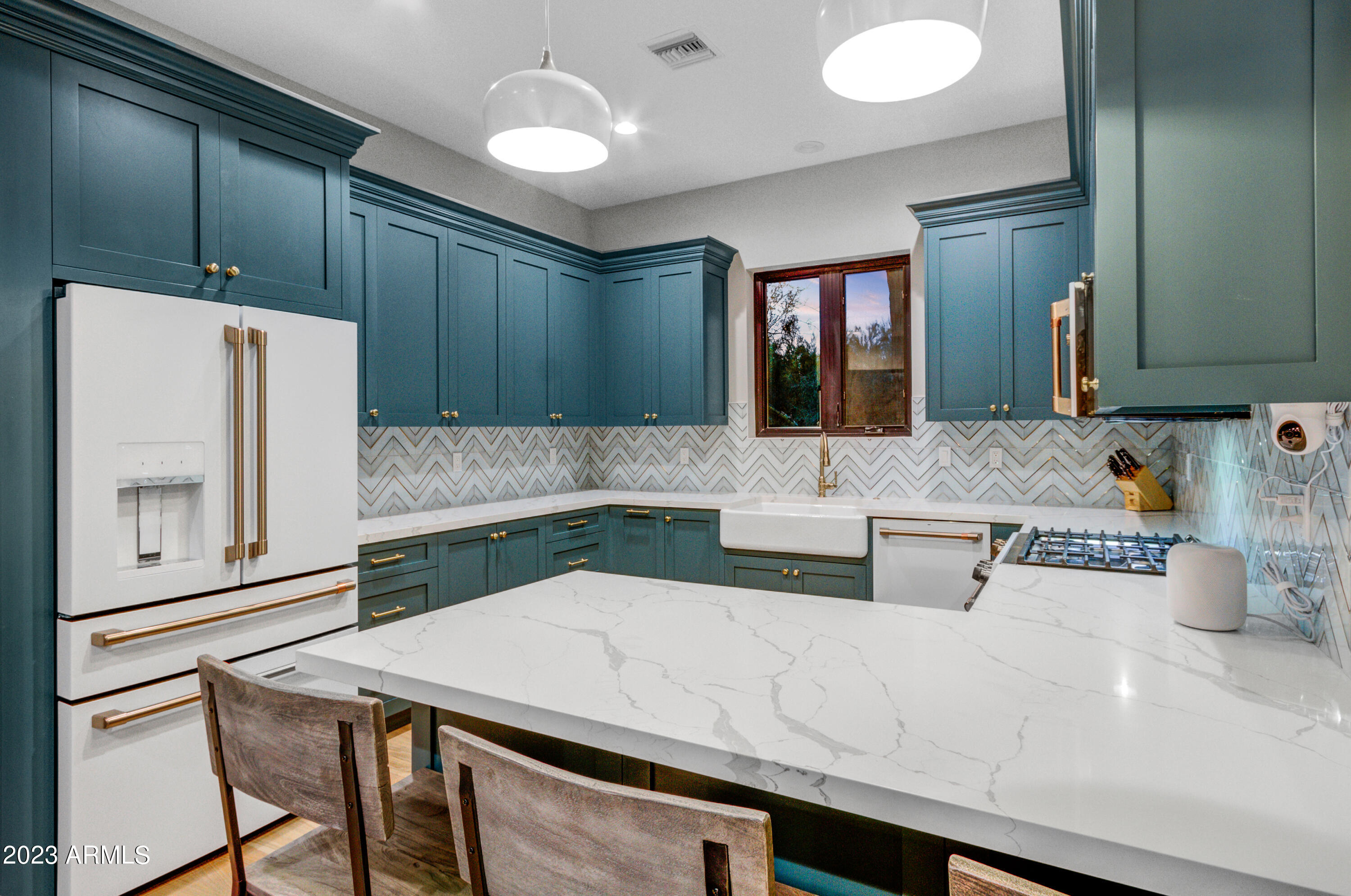 HAPPY VALLEY RANCH - Residential