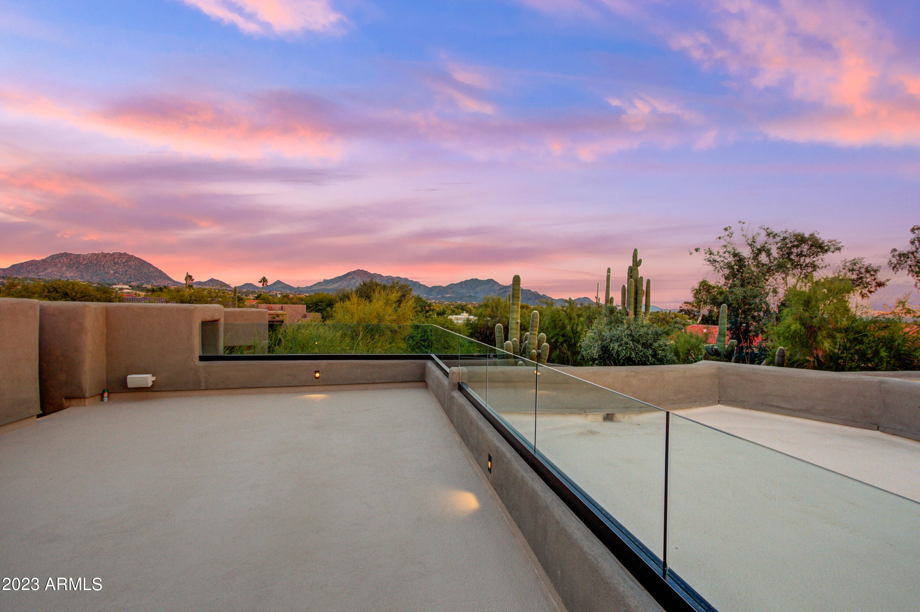 HAPPY VALLEY RANCH - Residential