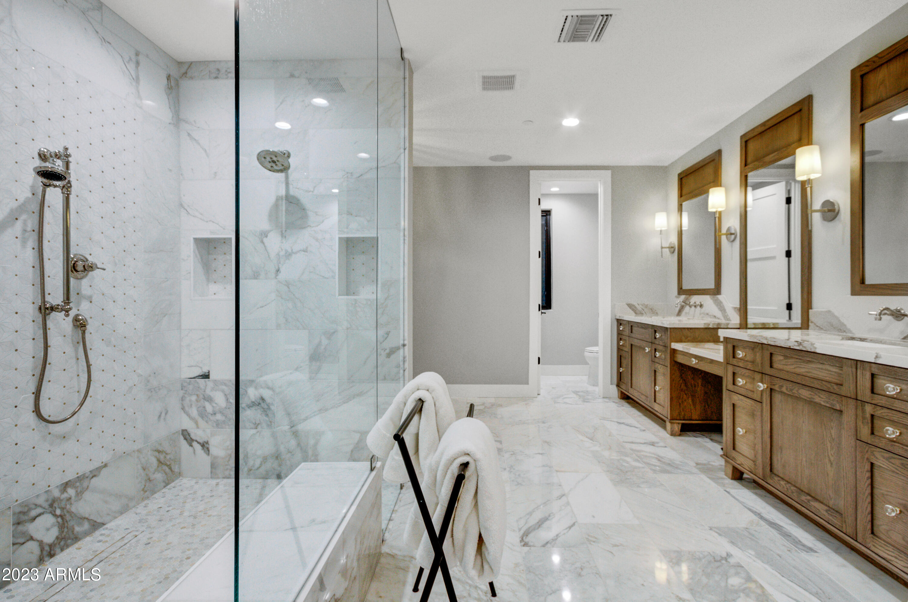 HAPPY VALLEY RANCH - Residential