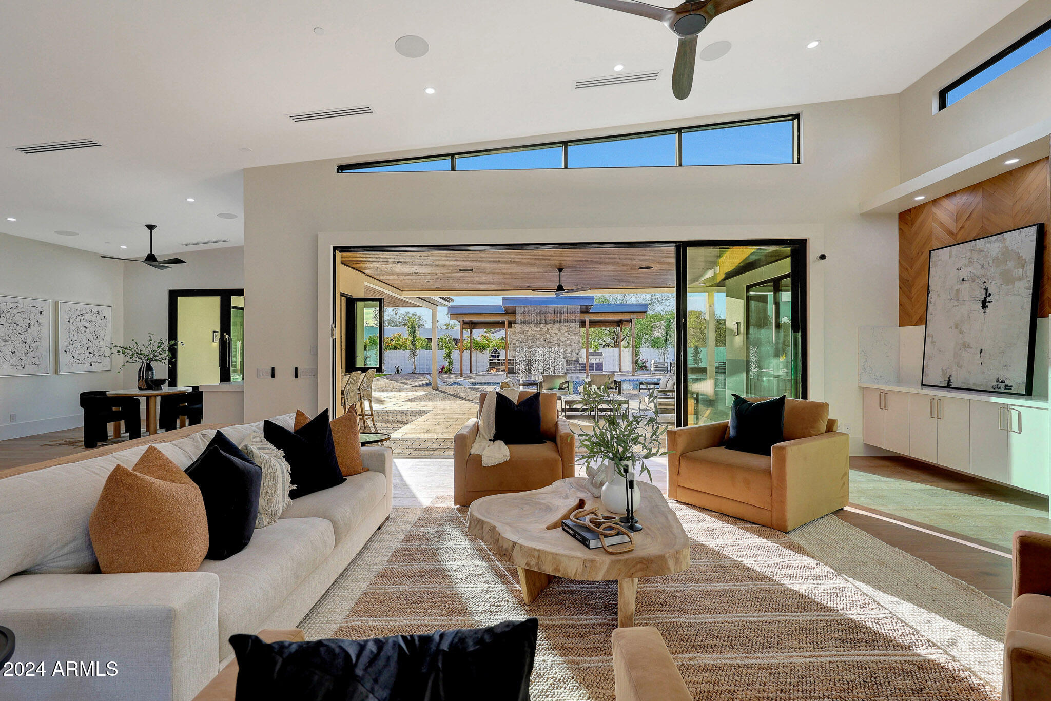 CACTUS VILLAS - Residential