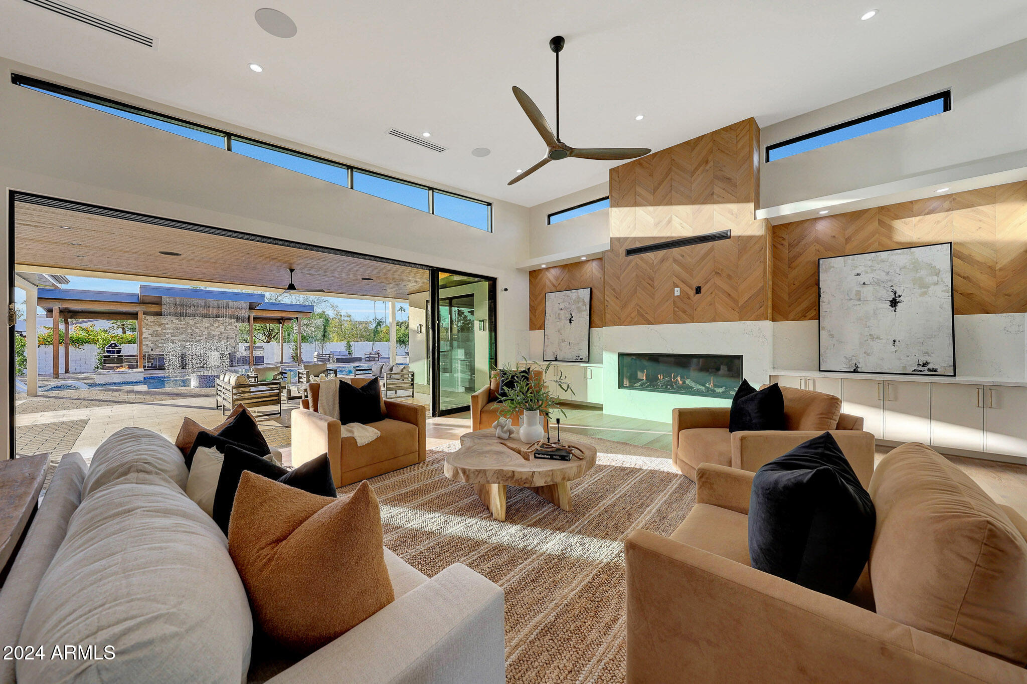 CACTUS VILLAS - Residential