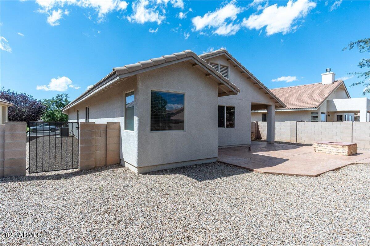 CAMPSTONE - Residential