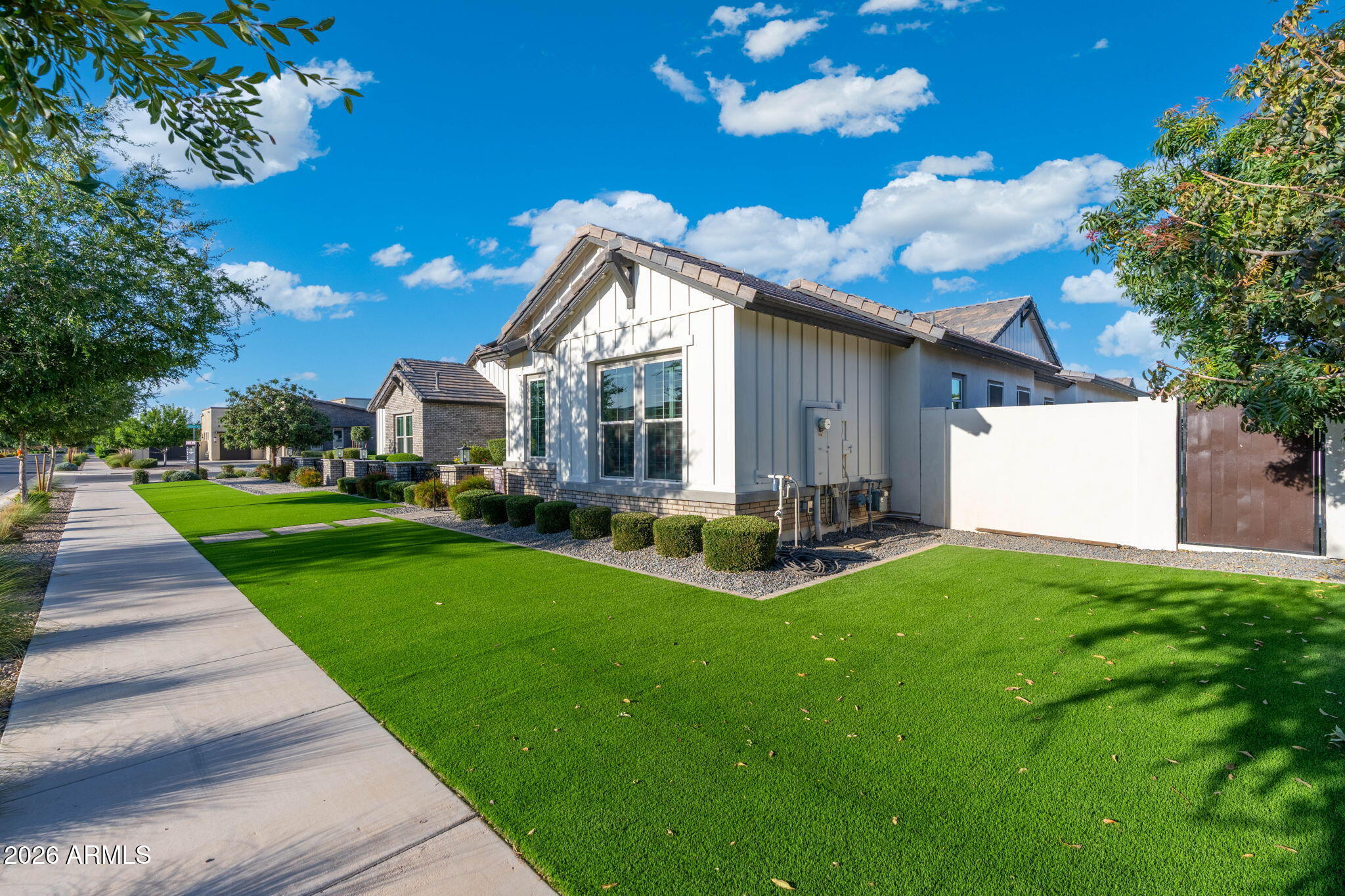 SONOQUI CREEK VILLAGE - Residential