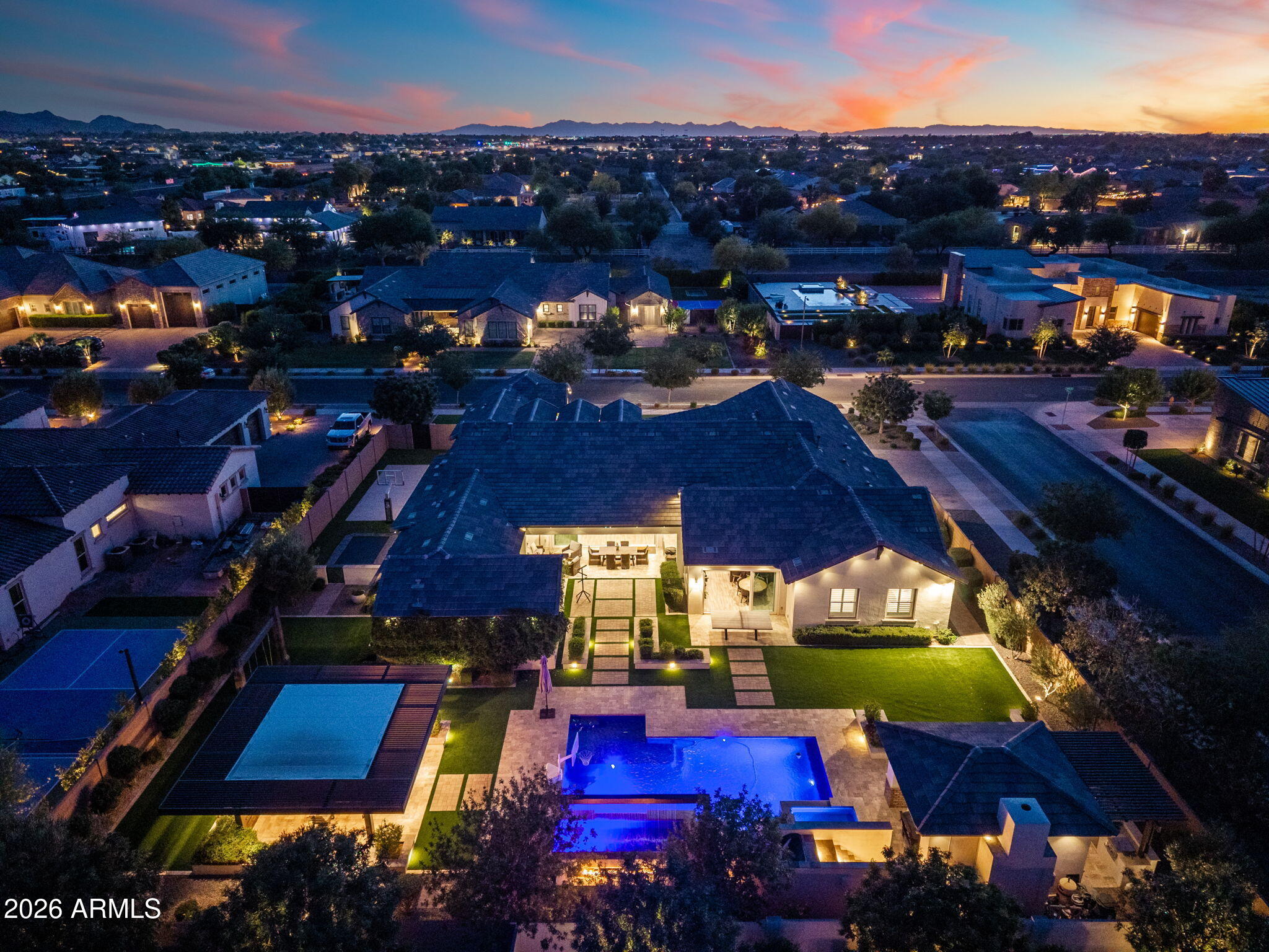 SONOQUI CREEK VILLAGE - Residential