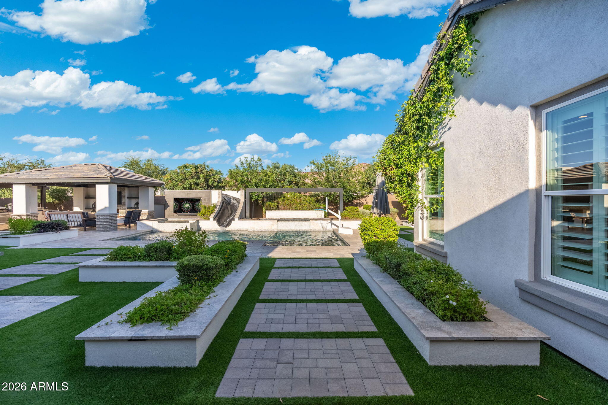 SONOQUI CREEK VILLAGE - Residential