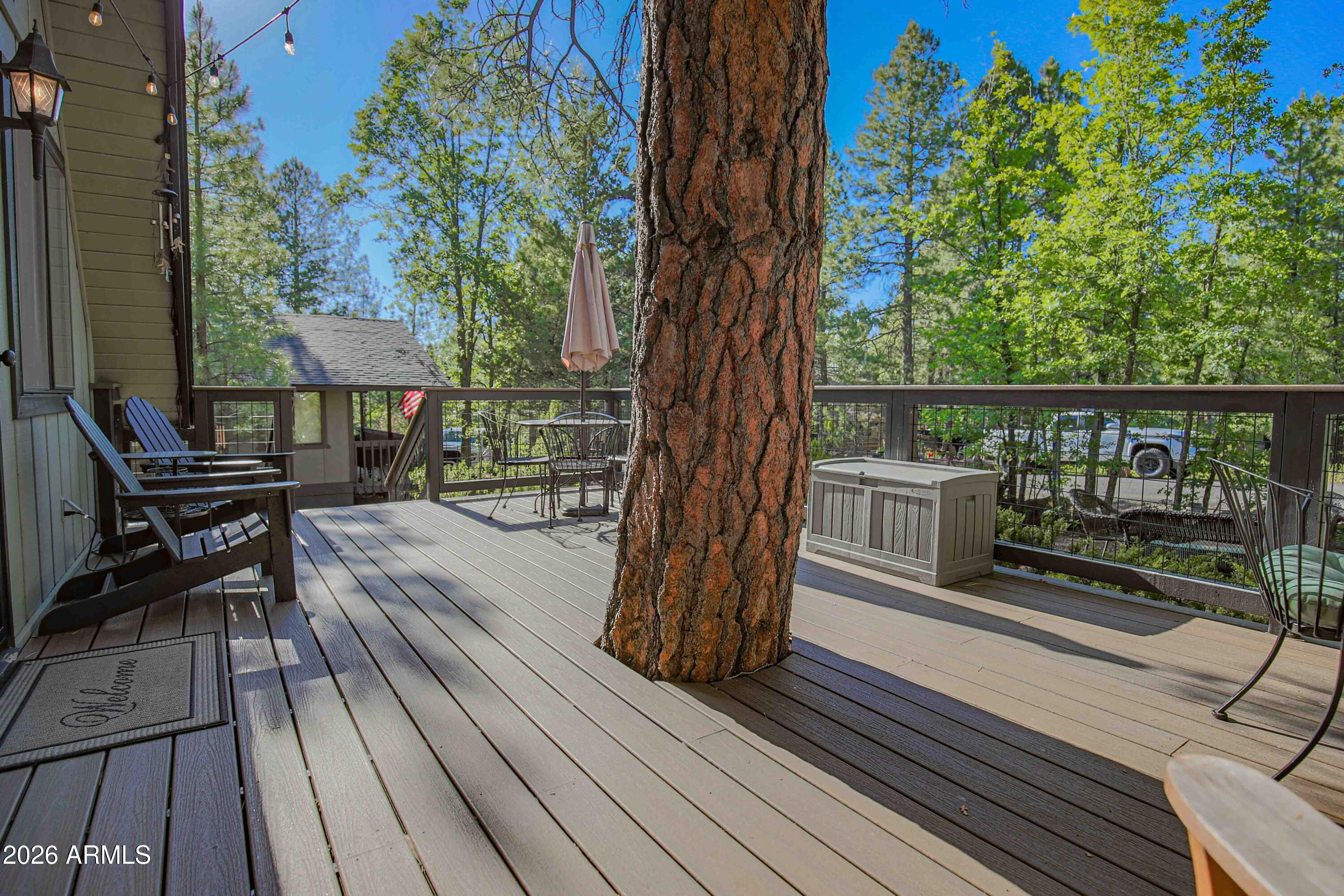 PINEWOOD 14 - Residential