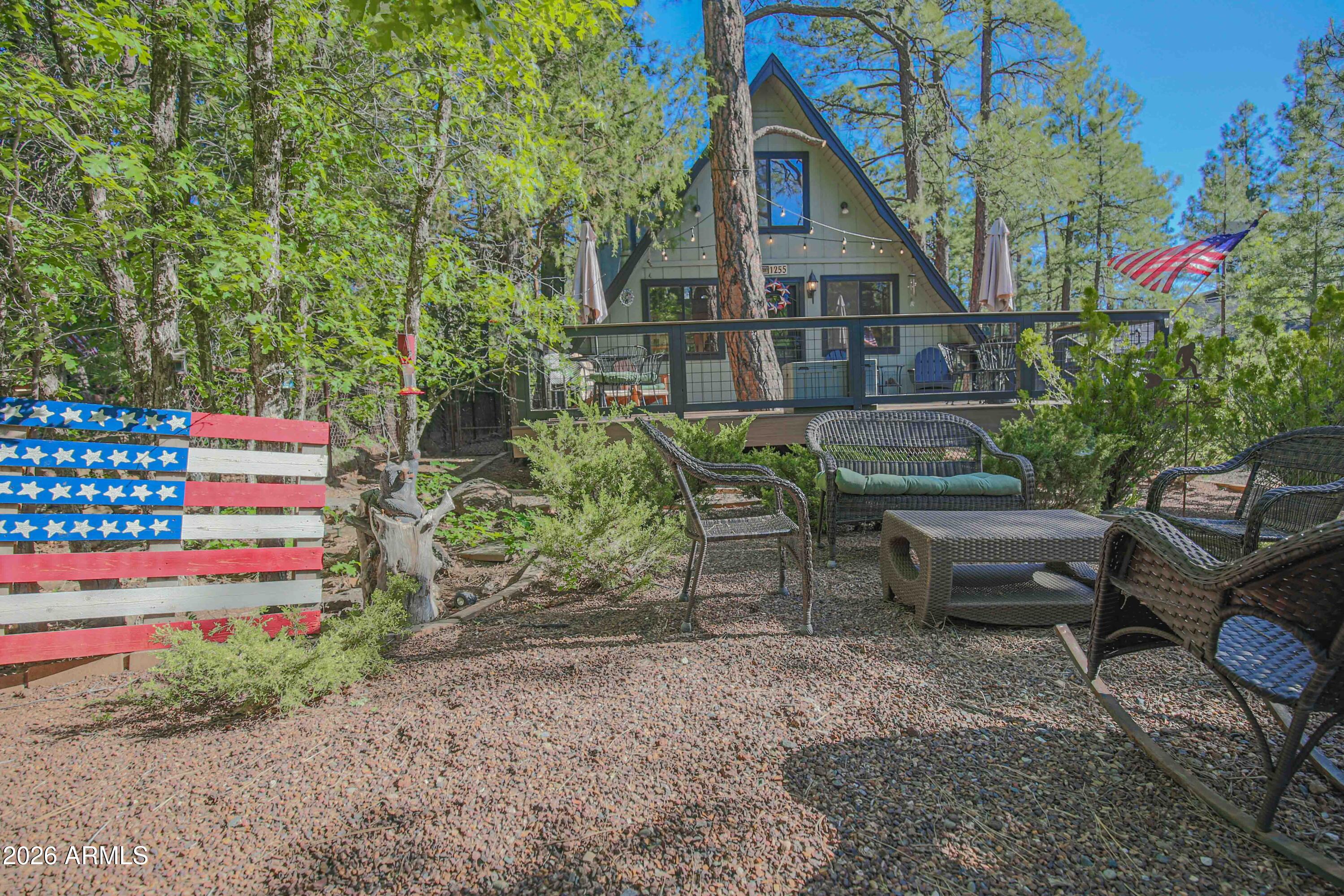 PINEWOOD 14 - Residential