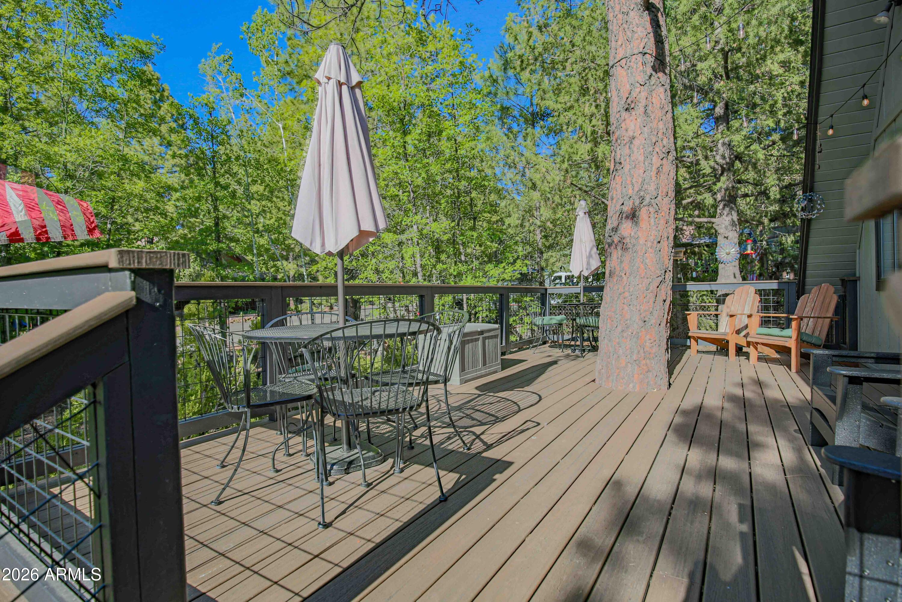 PINEWOOD 14 - Residential