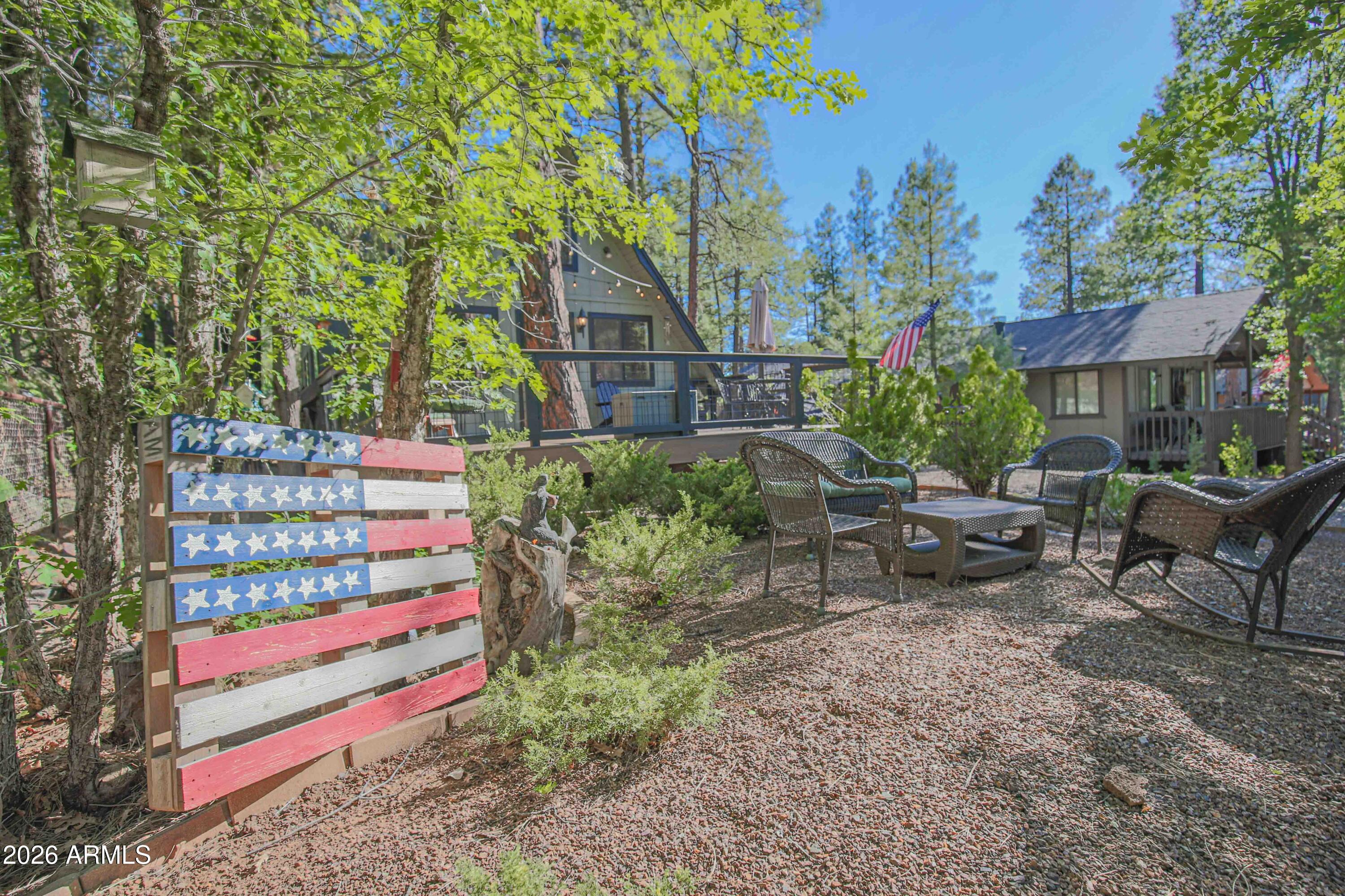 PINEWOOD 14 - Residential
