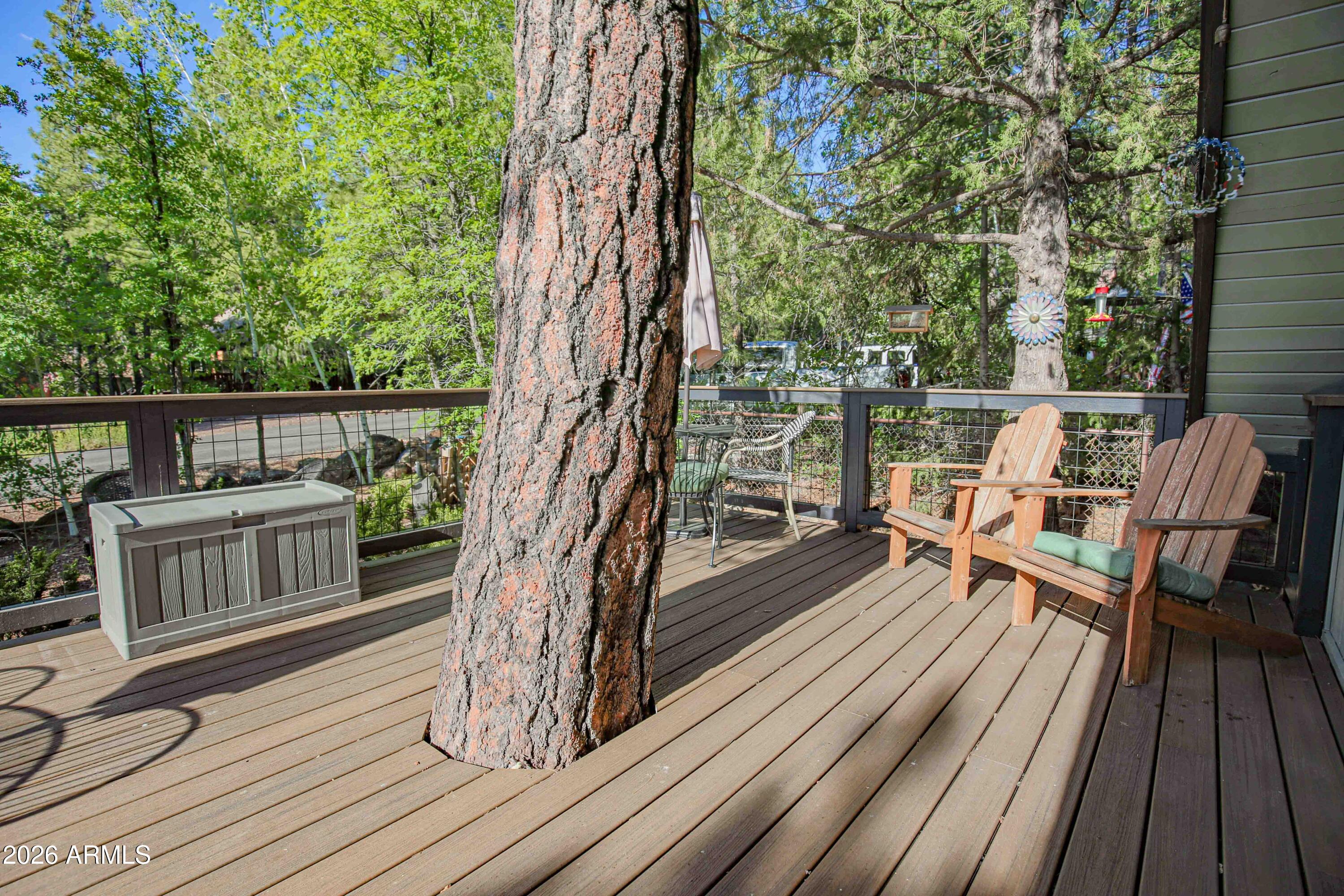 PINEWOOD 14 - Residential