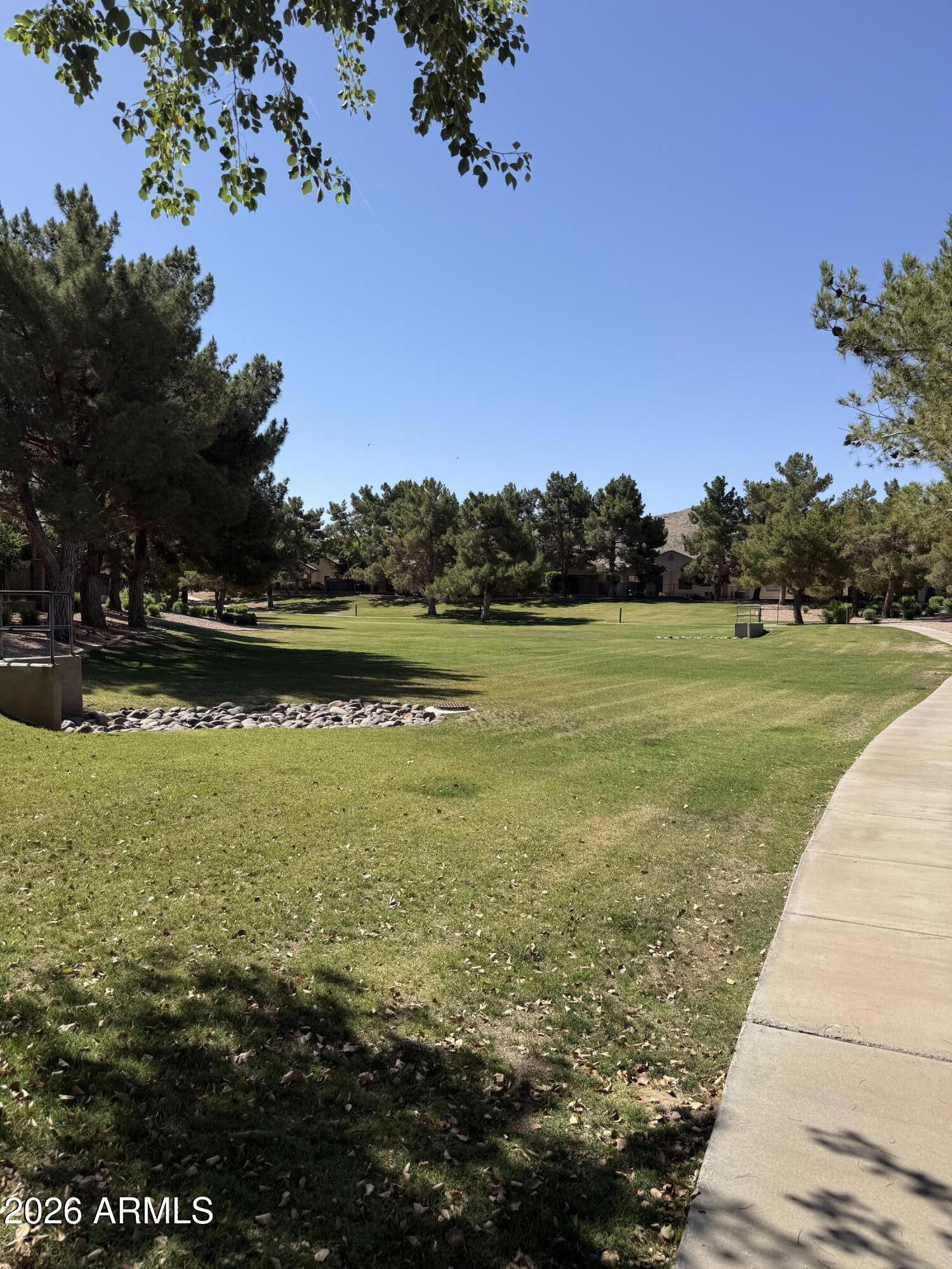 RAVENSWOOD PATIO HOMES - Residential